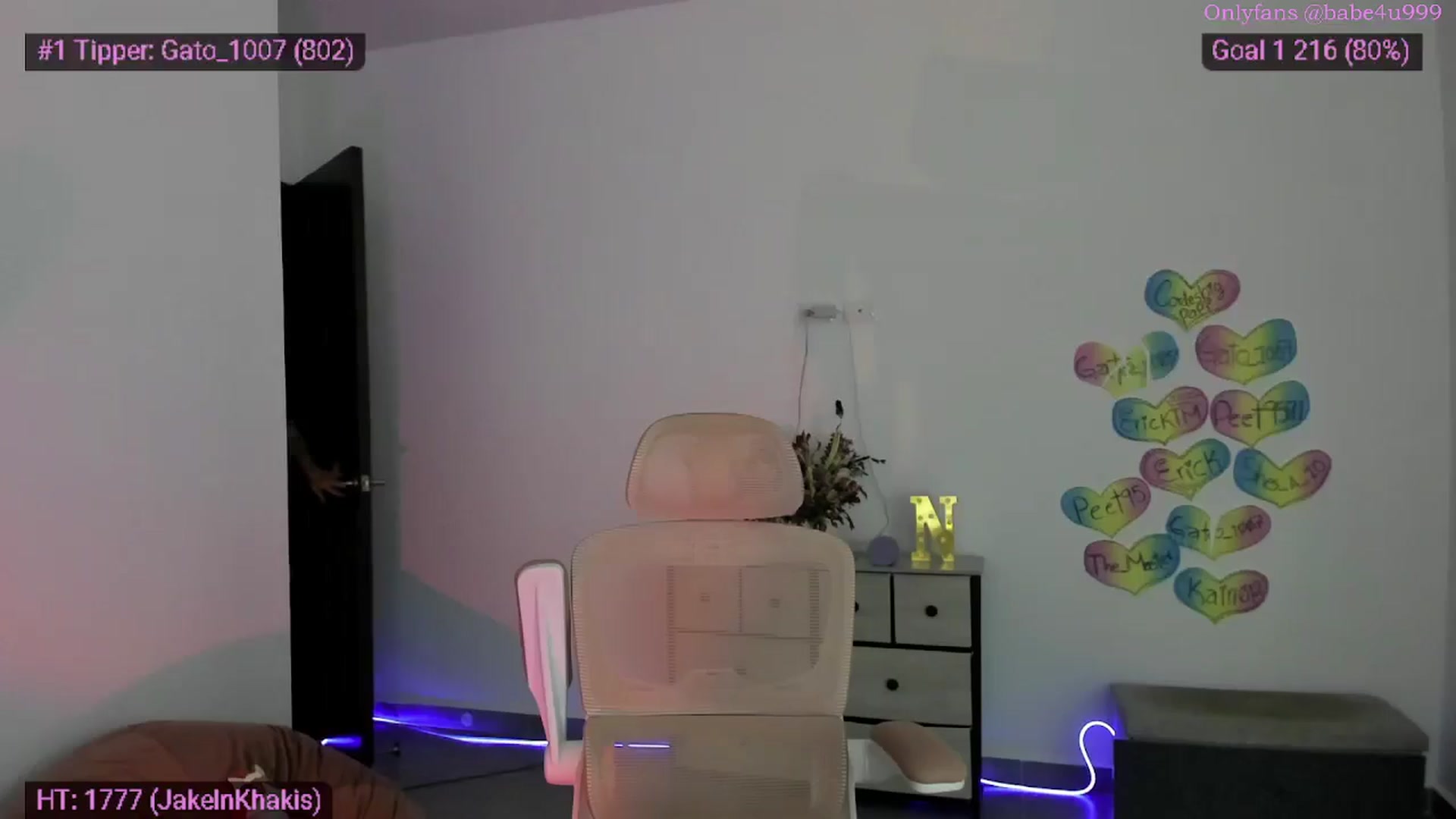 Gallery image thumbnail from MiauuB's myfreecams stream on, 01/28/2026, 02:26 image 13 of 20
