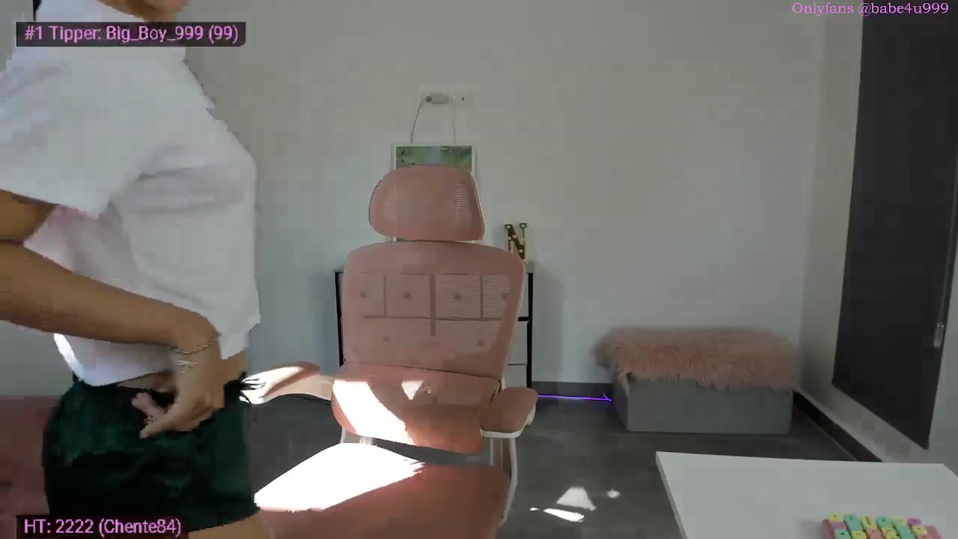 Gallery image thumbnail from MiauuB's myfreecams stream on, 02/17/2026, 22:34 image 4 of 20