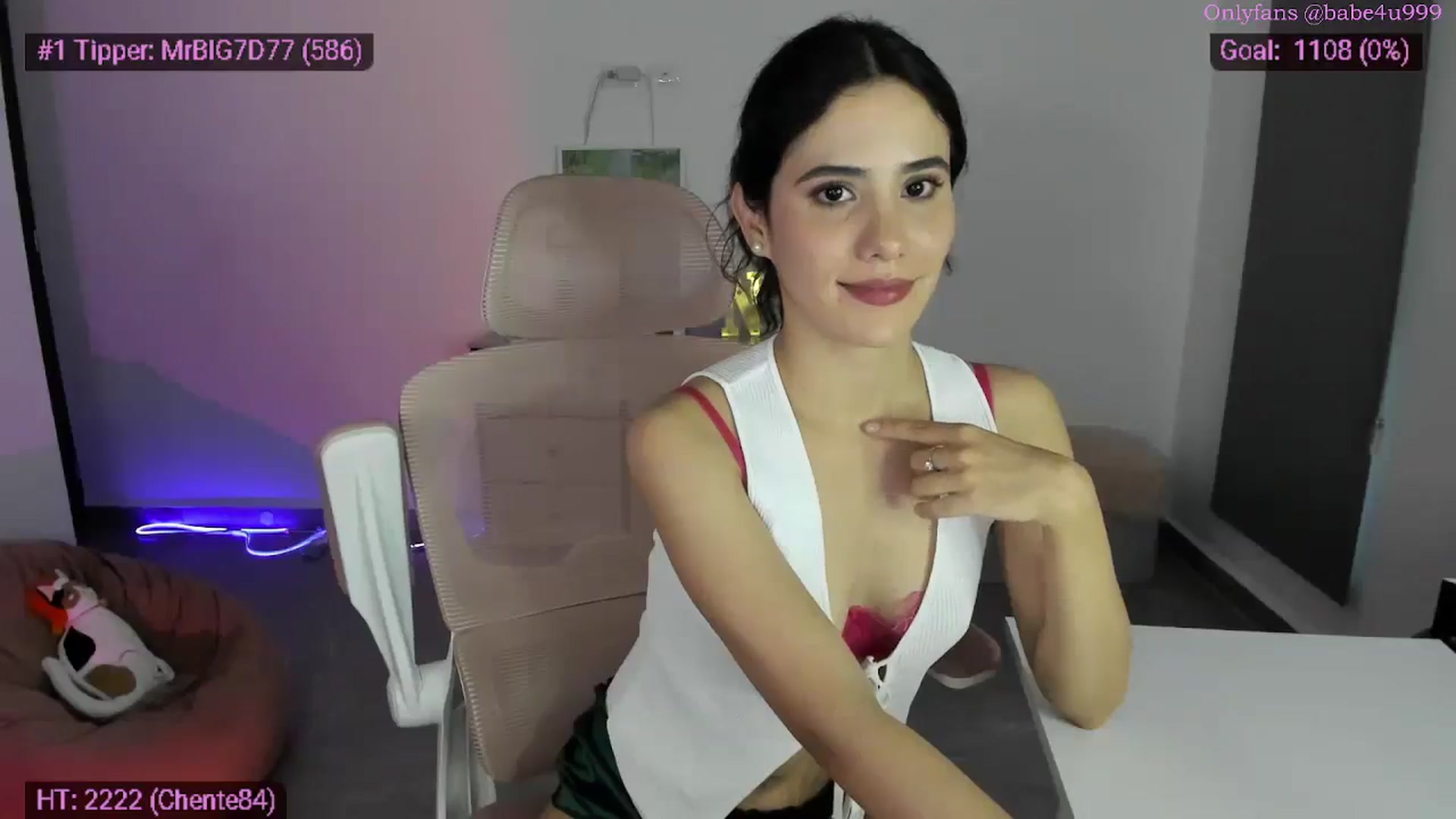 Gallery image thumbnail from MiauuB's myfreecams stream on, 02/18/2026, 03:07 image 3 of 20
