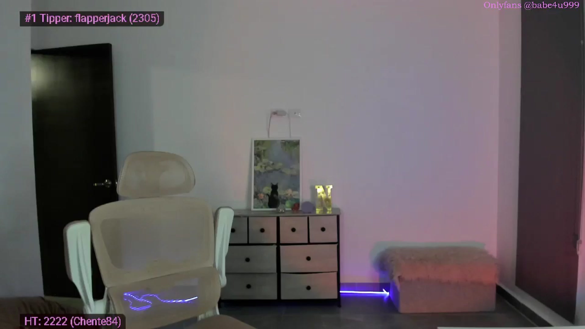 Gallery image thumbnail from MiauuB's myfreecams stream on, 02/23/2026, 04:08 image 13 of 20