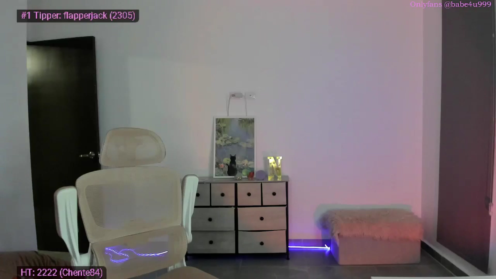 Gallery image thumbnail from MiauuB's myfreecams stream on, 02/23/2026, 04:08 image 14 of 20