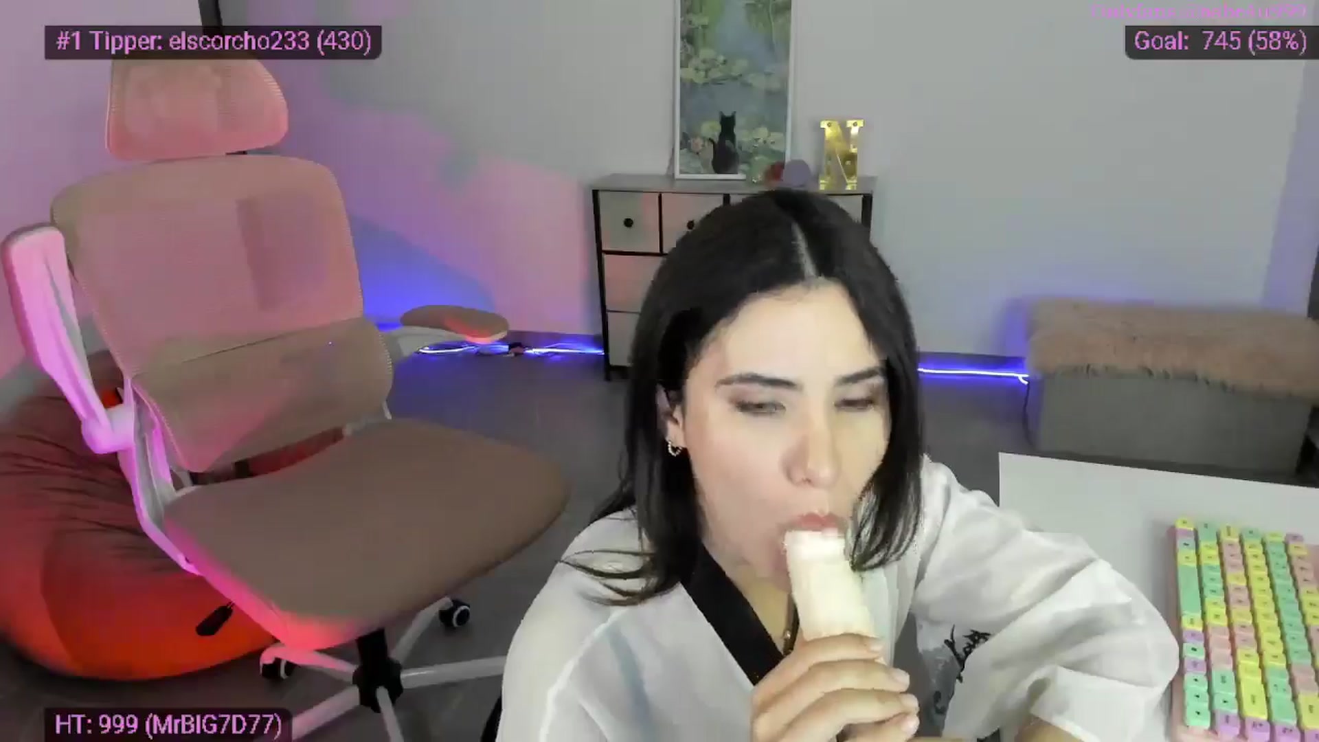 Gallery image thumbnail from MiauuB's myfreecams stream on, 03/23/2026, 24:50 image 19 of 20