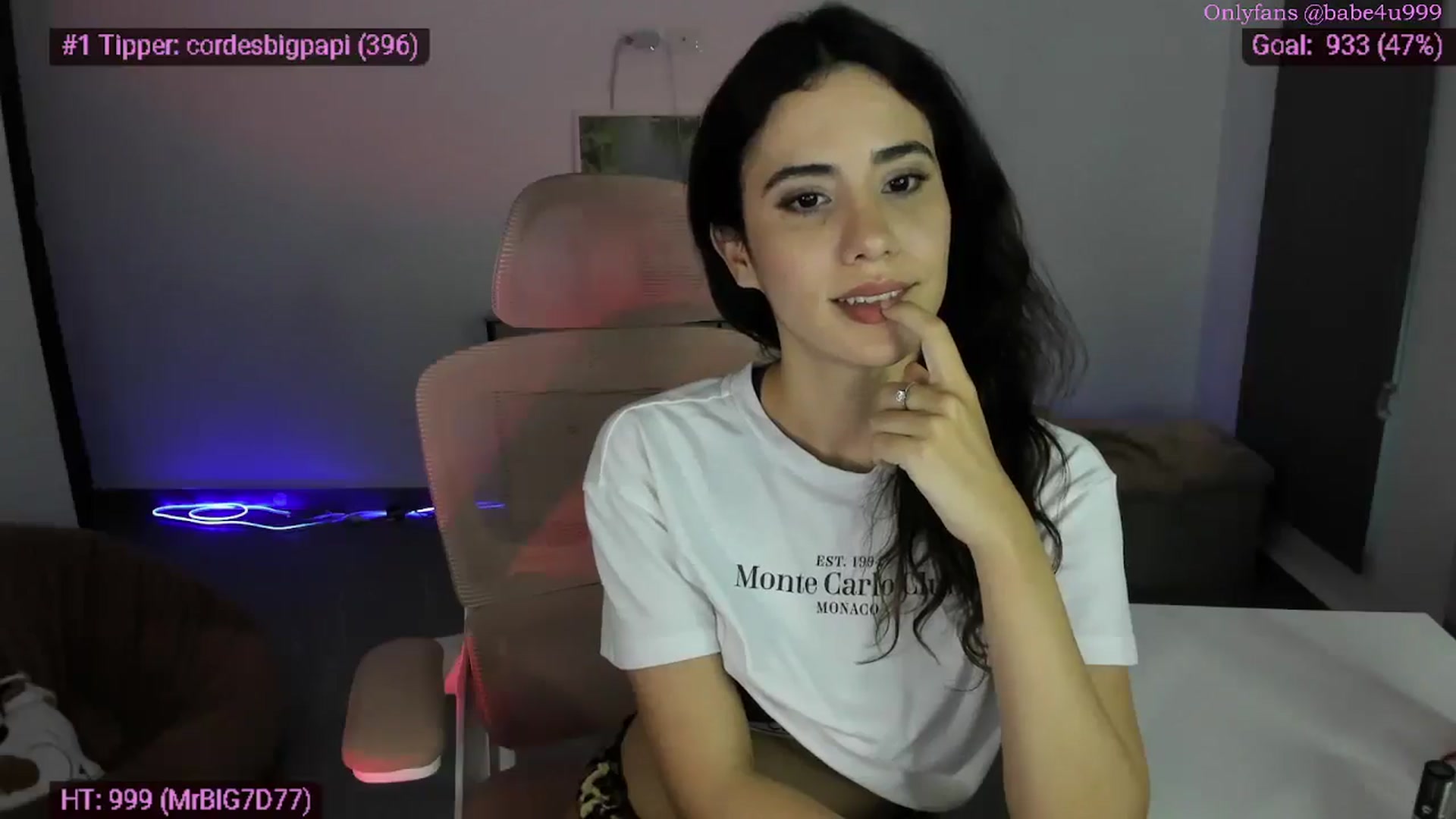 Gallery image thumbnail from MiauuB's myfreecams stream on, 03/26/2026, 04:56 image 3 of 20