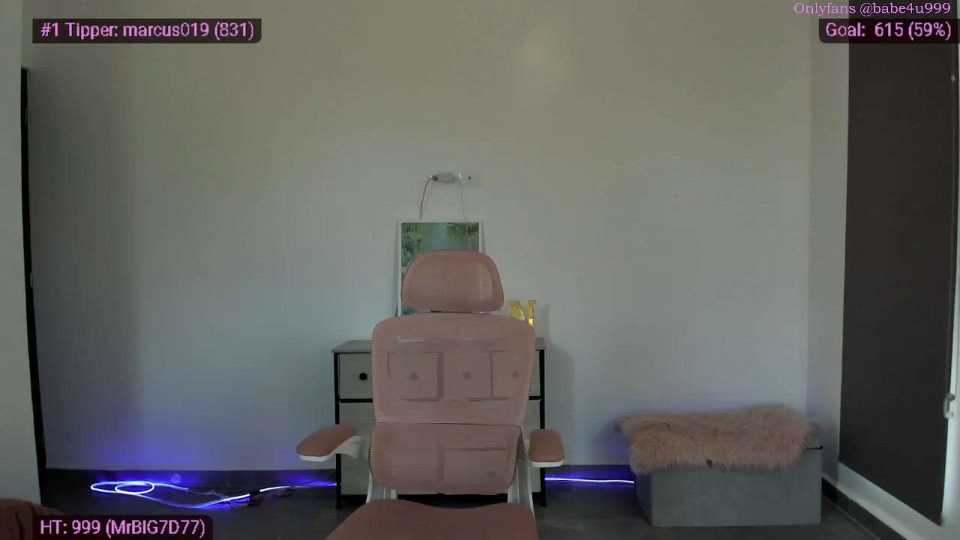 Gallery image thumbnail from MiauuB's myfreecams stream on, 03/30/2026, 24:10 image 14 of 20