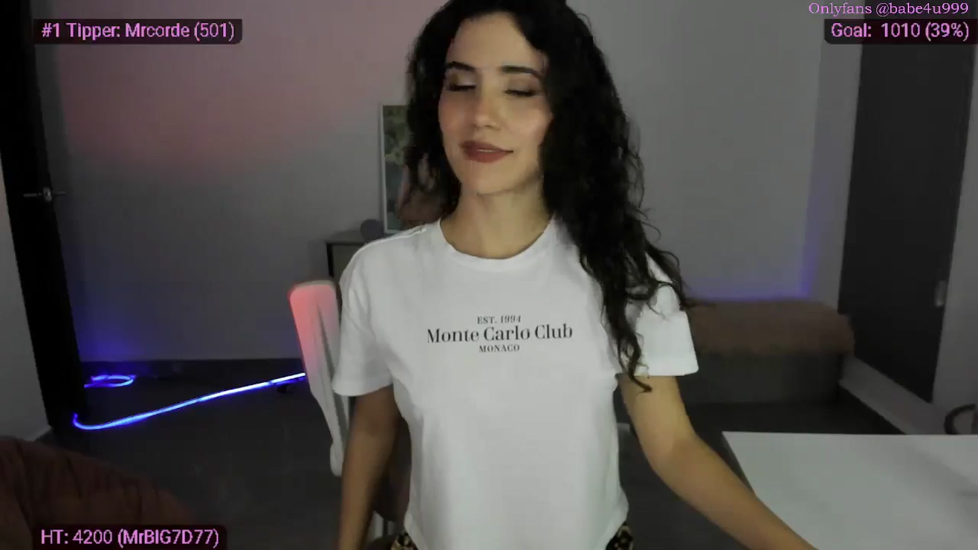 Gallery image thumbnail from MiauuB's myfreecams stream on, 04/14/2026, 03:21 image 8 of 20