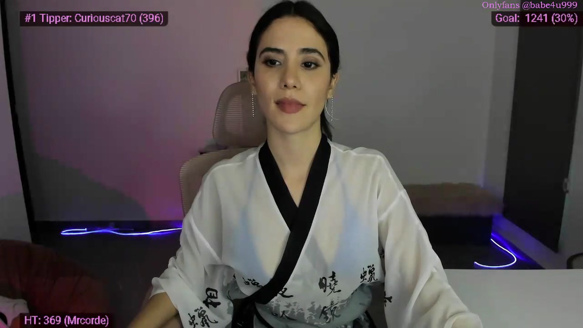 Gallery image thumbnail from MiauuB's myfreecams stream on, 05/12/2026, 02:13 image 5 of 20