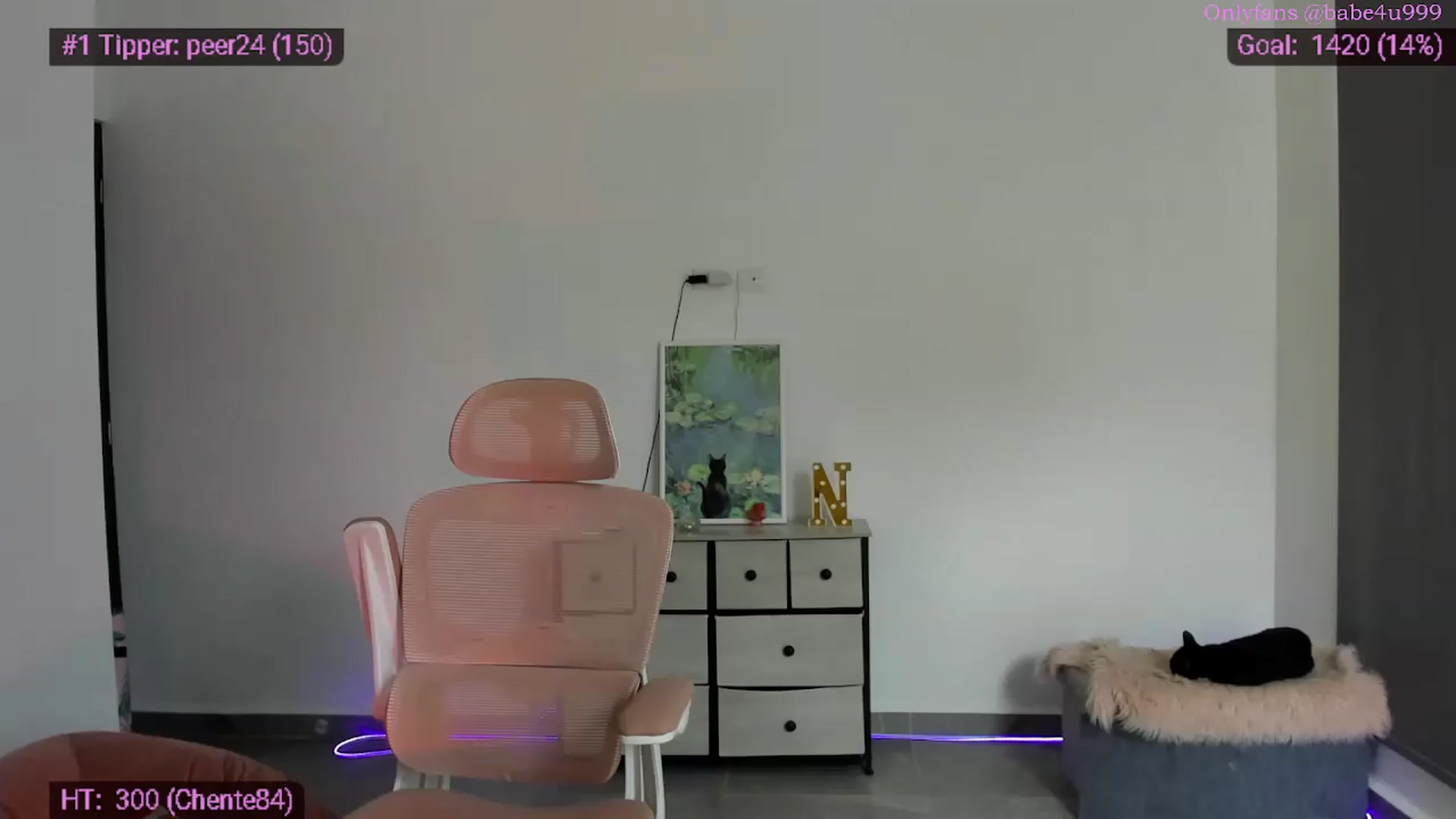 Gallery image thumbnail from MiauuB's myfreecams stream on, 06/08/2026, 22:48 image 19 of 20