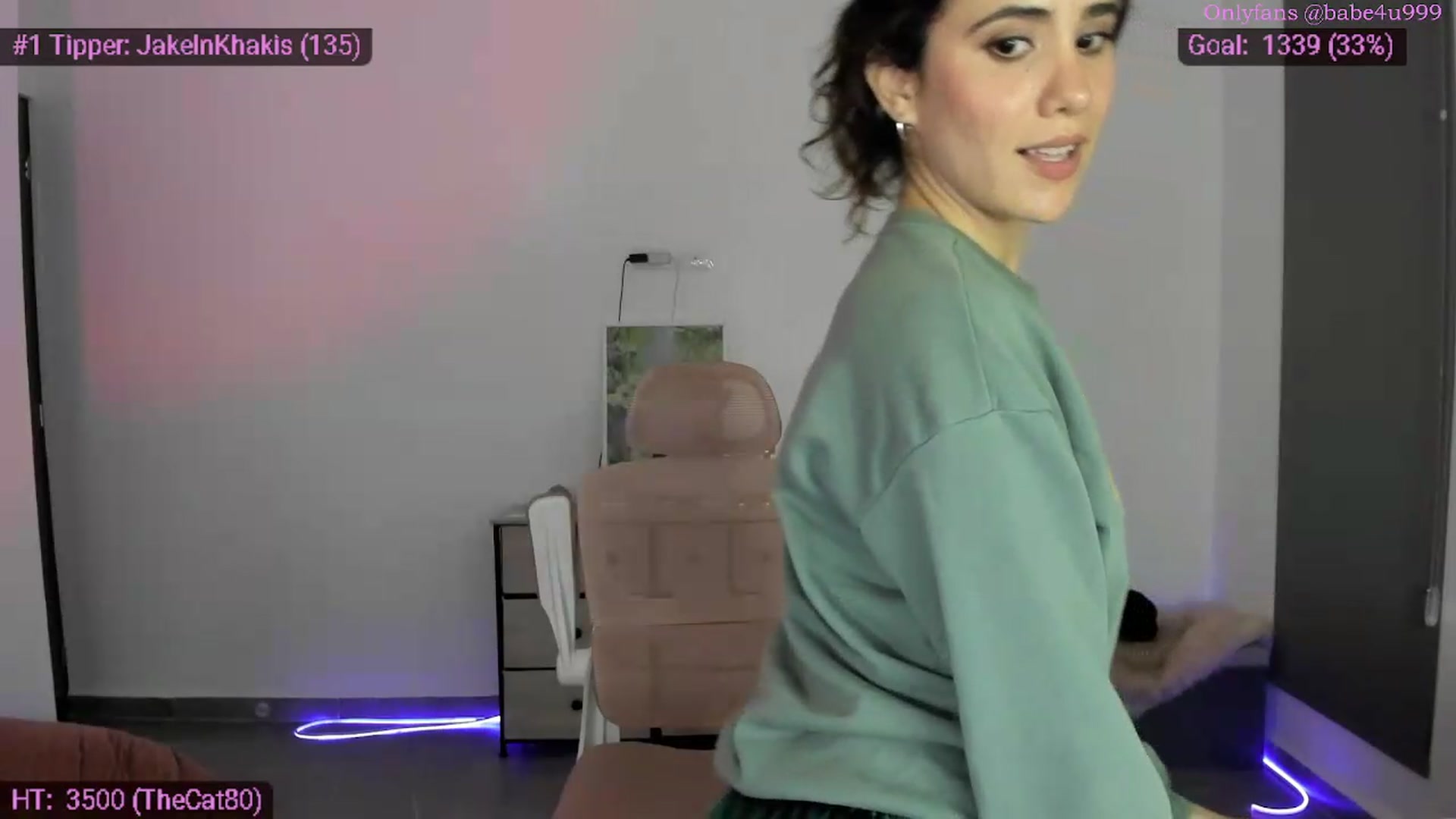 Gallery image thumbnail from MiauuB's myfreecams stream on, 06/24/2026, 06:01 image 7 of 20