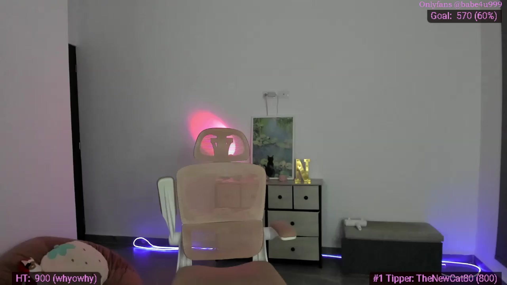 Gallery image thumbnail from MiauuB's myfreecams stream on, 07/22/2026, 06:23 image 8 of 20
