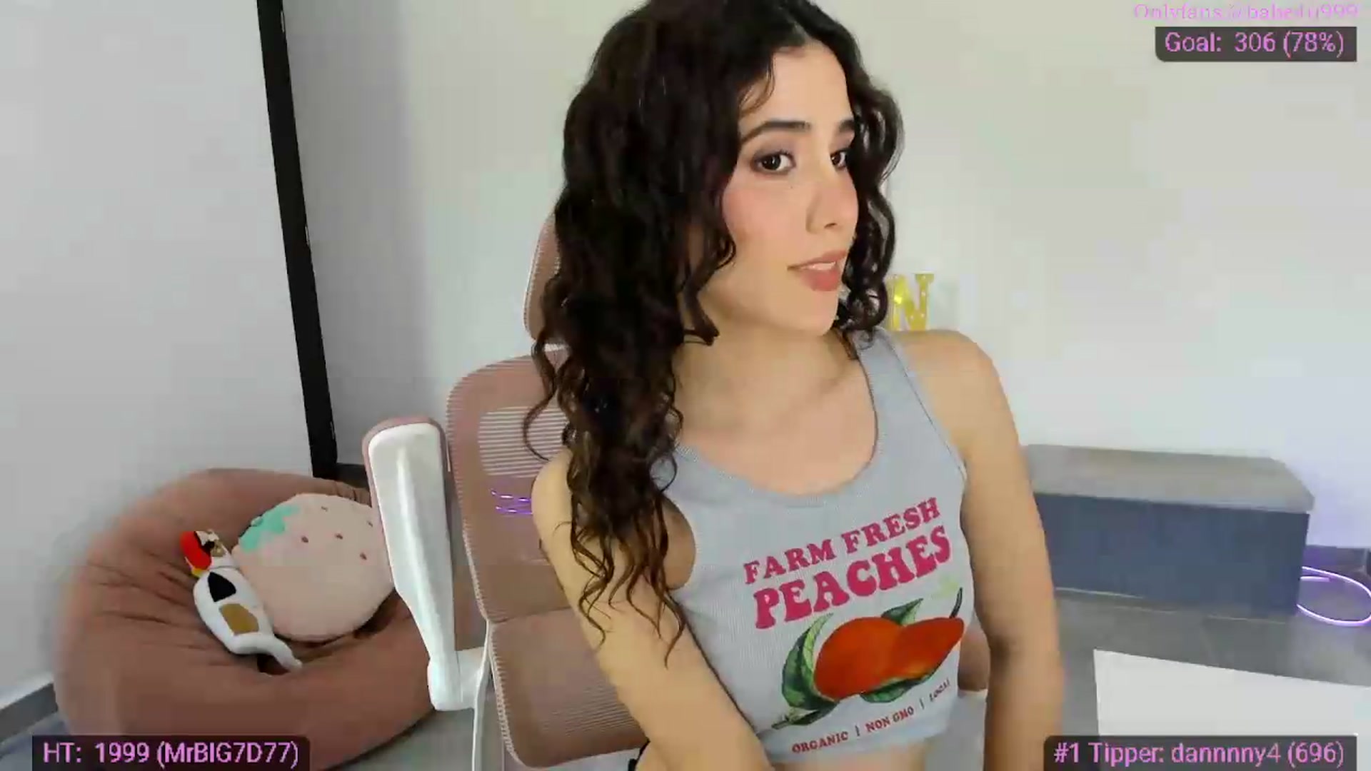 Gallery image thumbnail from MiauuB's myfreecams stream on, 07/29/2026, 21:02 image 18 of 20