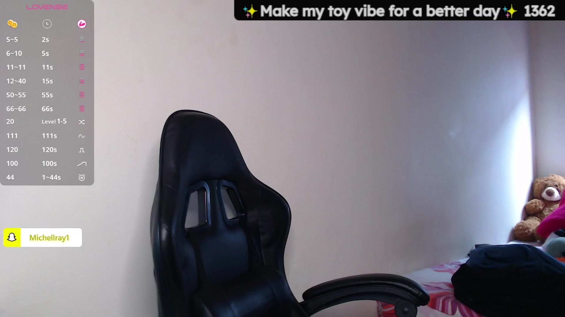 Gallery image thumbnail from MichellRay's myfreecams stream on, 02/01/2026, 19:02 image 16 of 20