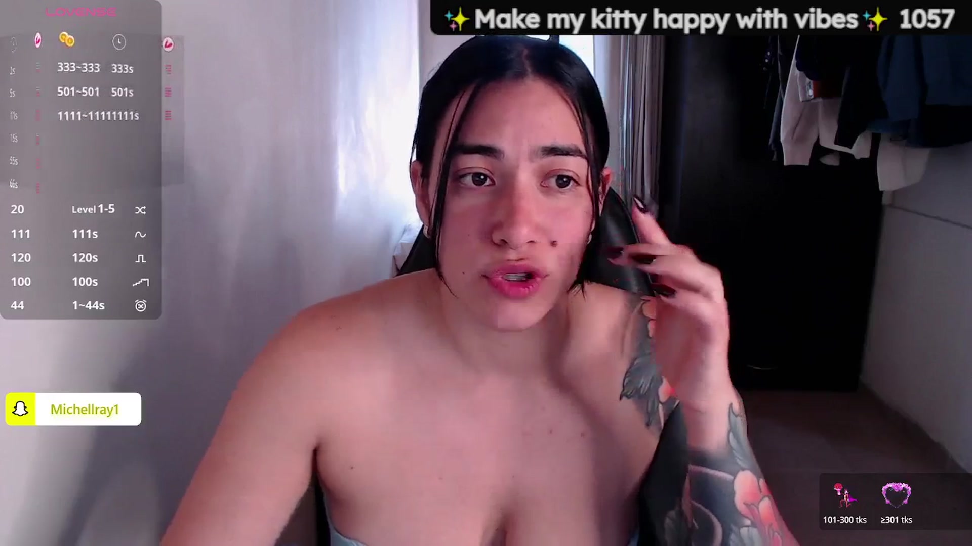 Gallery image thumbnail from MichellRay's myfreecams stream on, 03/01/2026, 19:13 image 16 of 20