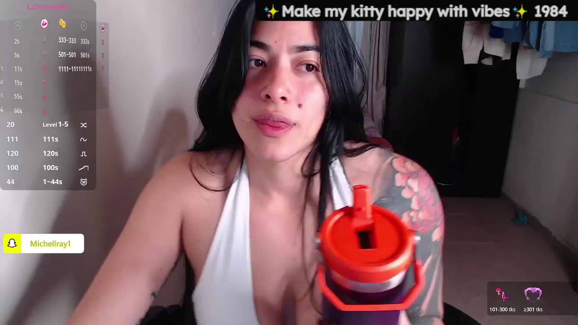 Gallery image thumbnail from MichellRay's myfreecams stream on, 03/12/2026, 19:17 image 2 of 20