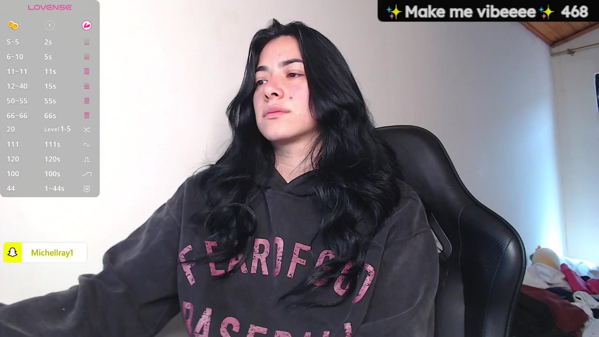 Gallery image thumbnail from MichellRay's myfreecams stream on, 03/26/2026, 15:05 image 14 of 20