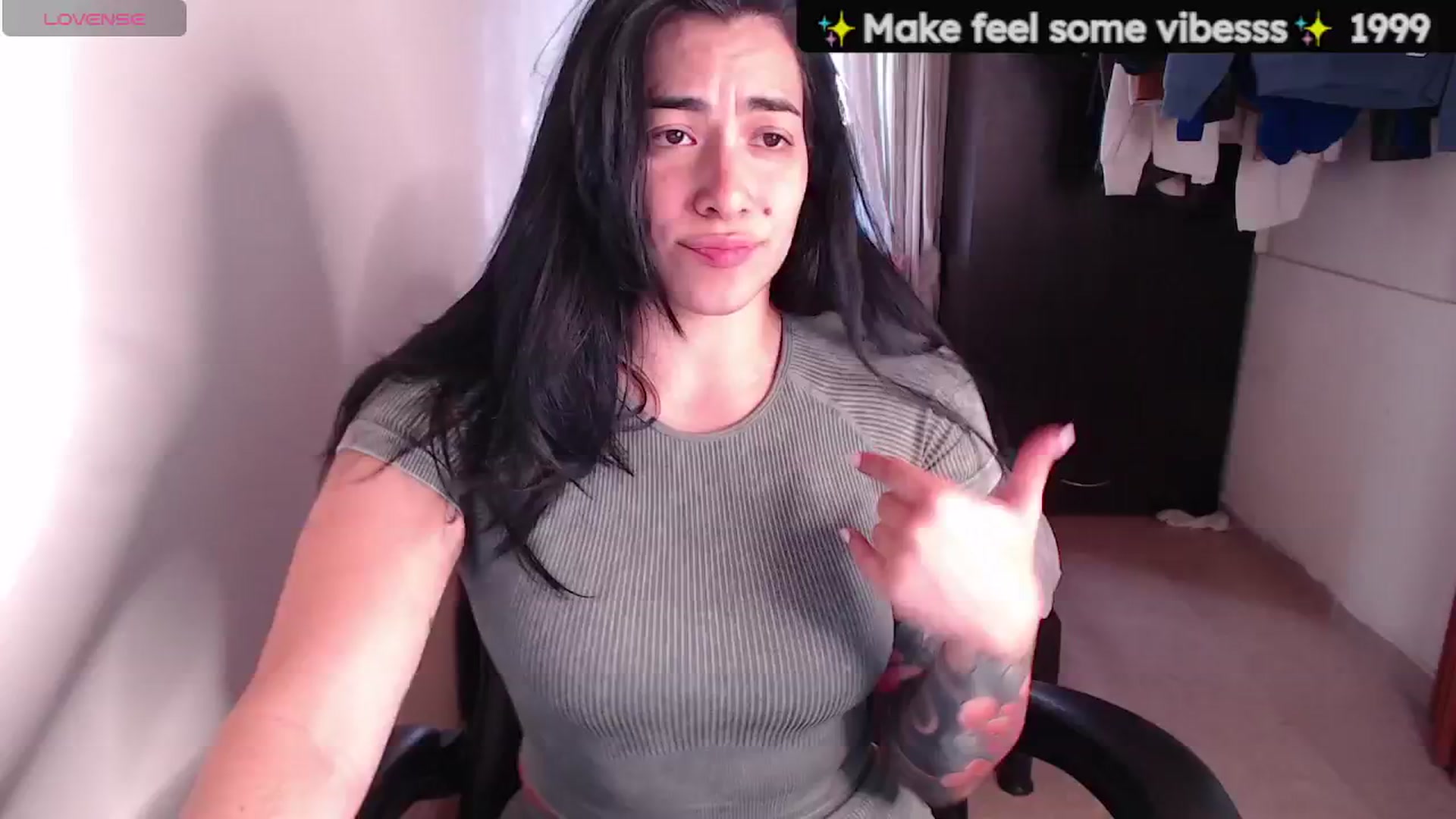Gallery image thumbnail from MichellRay's myfreecams stream on, 04/13/2026, 19:10 image 10 of 20
