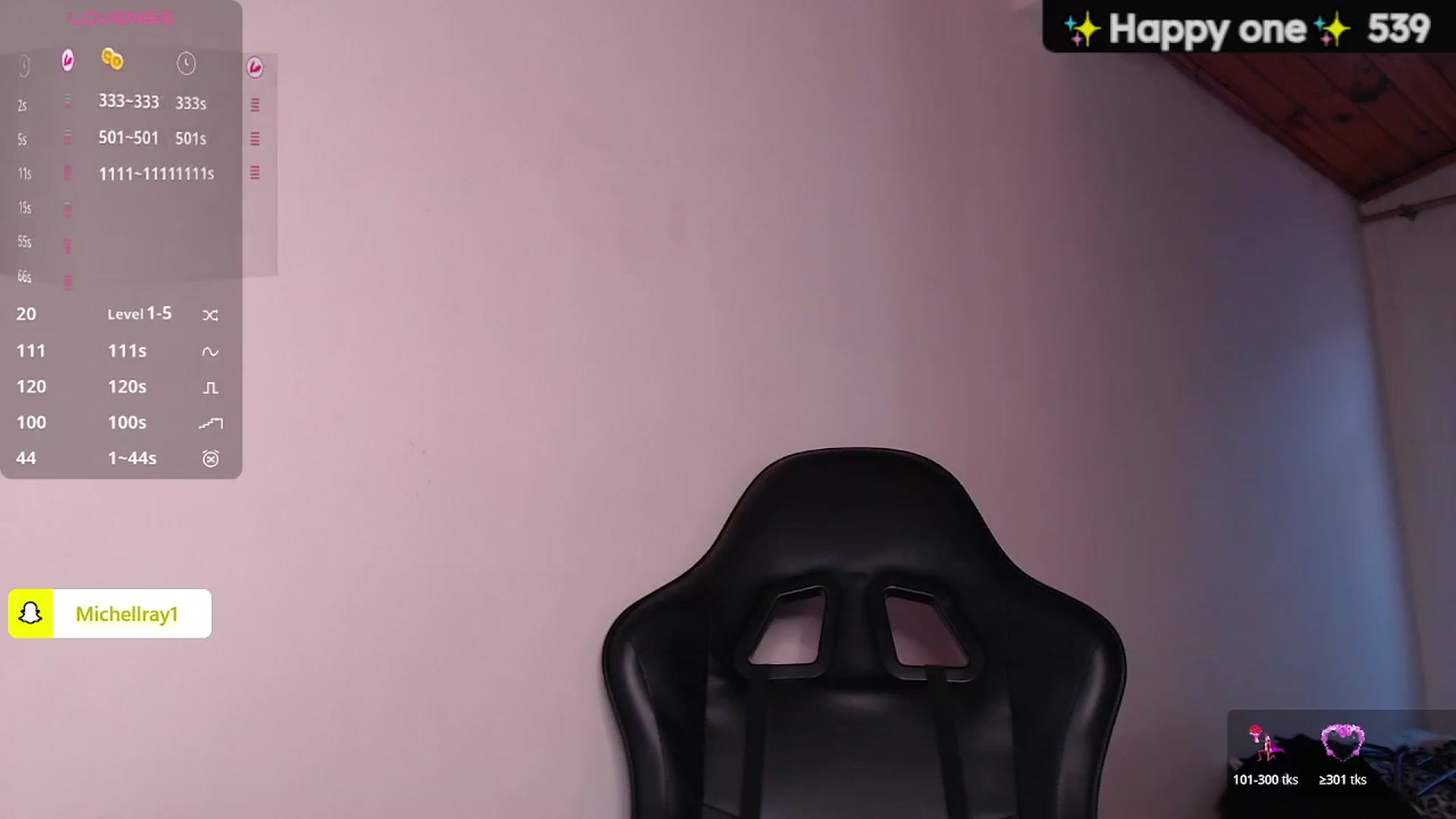Gallery image thumbnail from MichellRay's myfreecams stream on, 04/18/2026, 17:39 image 9 of 20