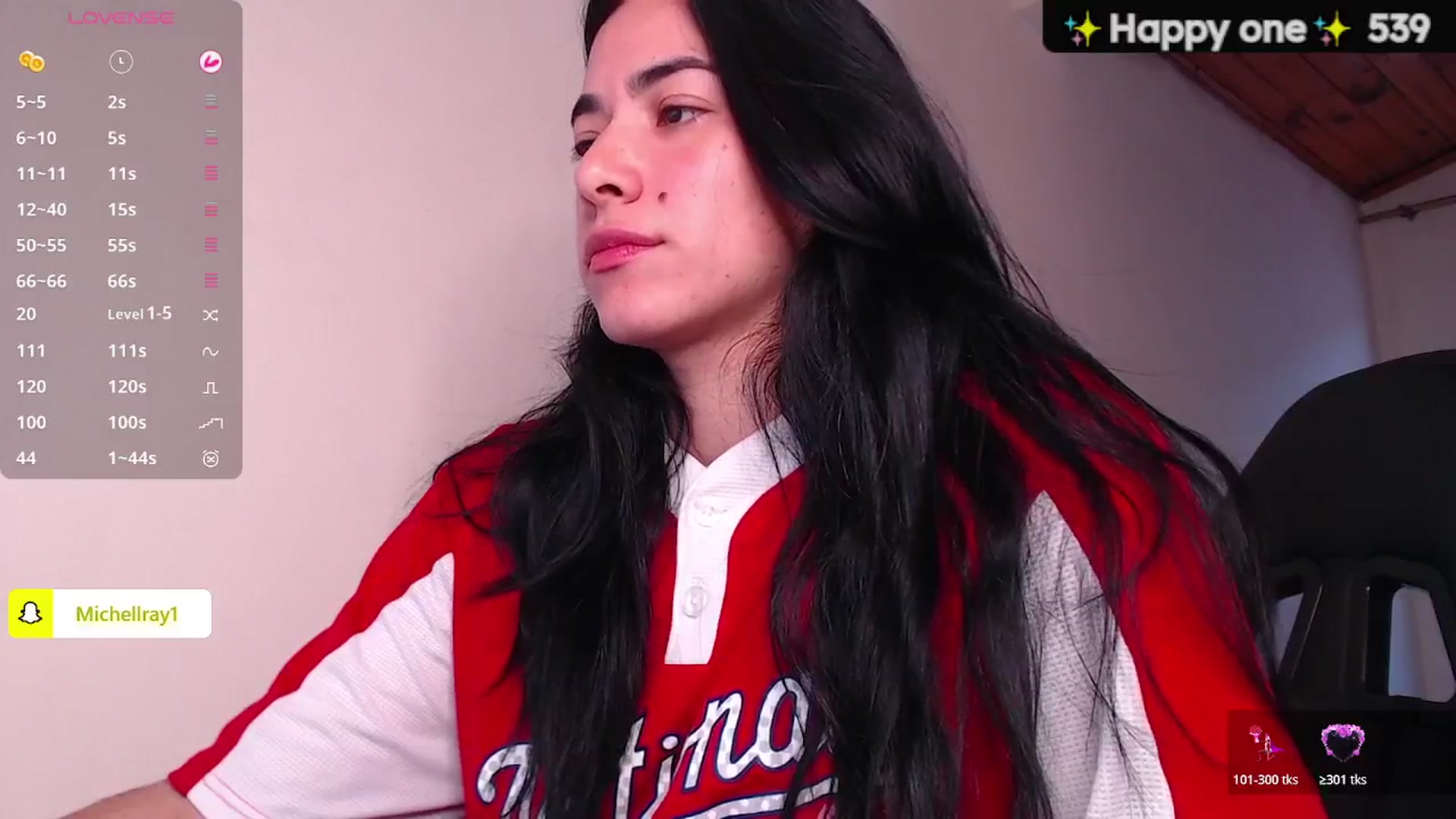 Gallery image thumbnail from MichellRay's myfreecams stream on, 04/18/2026, 17:39 image 11 of 20
