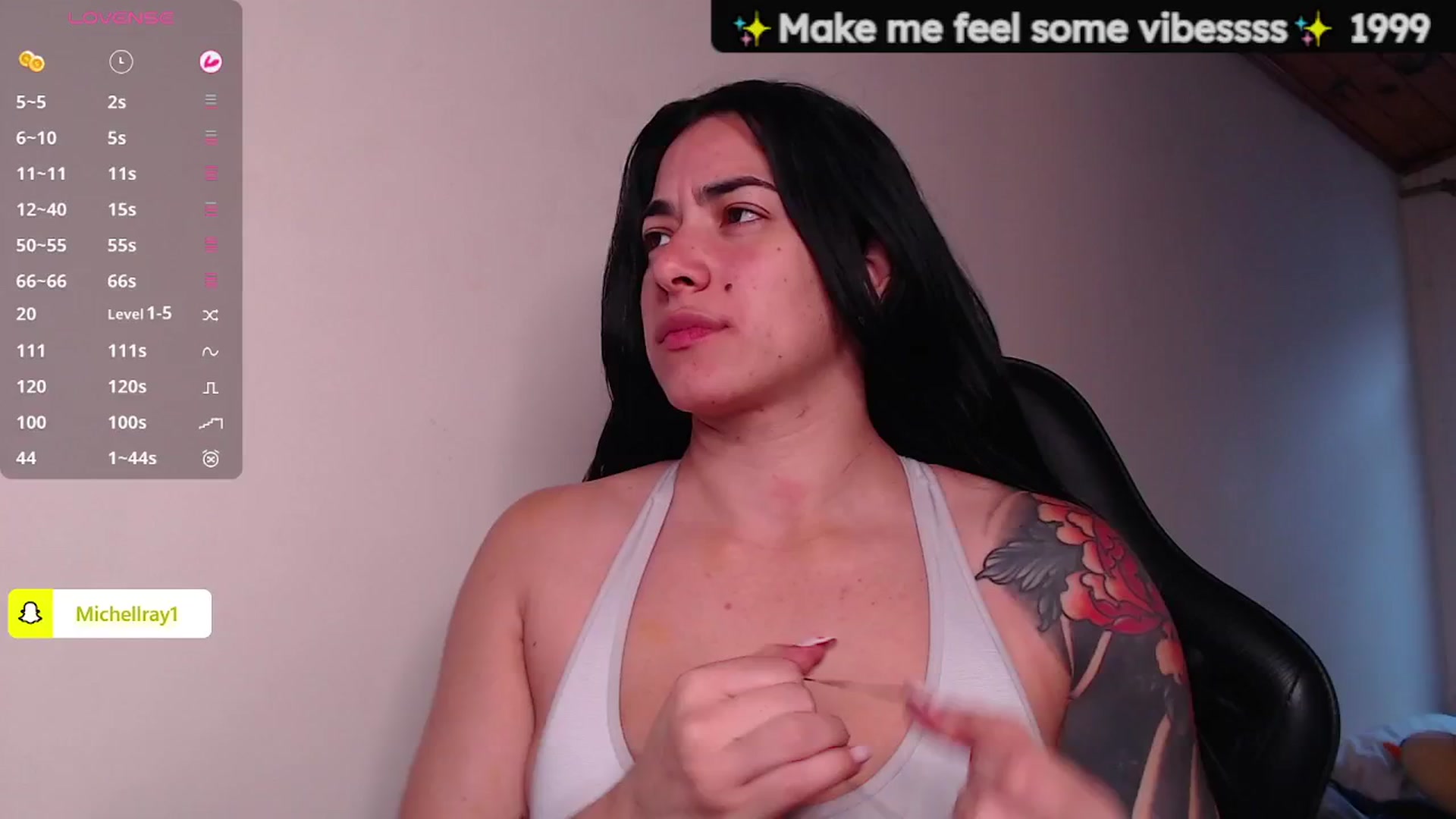 Gallery image thumbnail from MichellRay's myfreecams stream on, 05/01/2026, 18:24 image 12 of 20