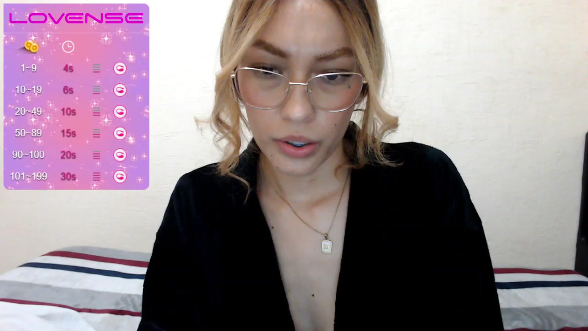 Gallery image thumbnail from MichelleFerry's myfreecams stream on, 11/19/2022, 02:52 image 14 of 20