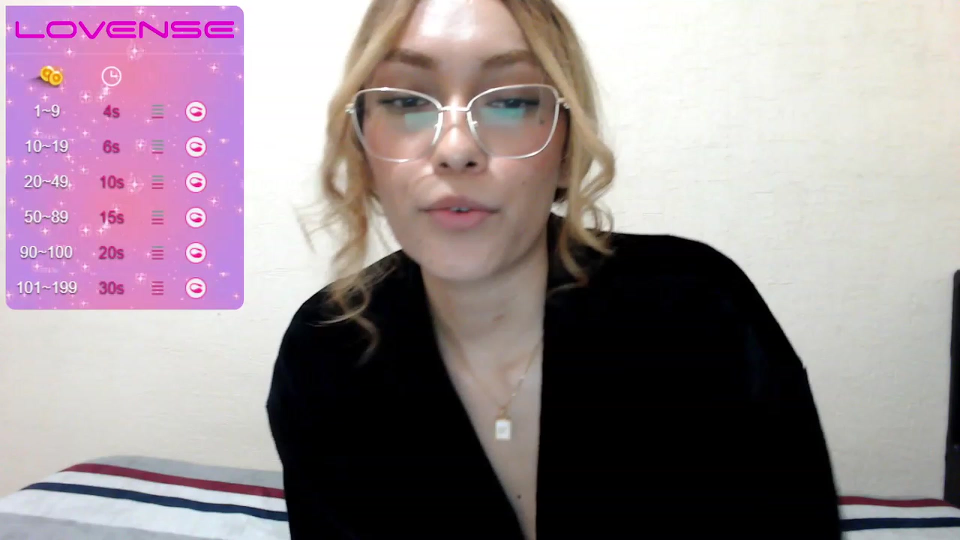 Gallery image thumbnail from MichelleFerry's myfreecams stream on, 11/19/2022, 03:26 image 7 of 20