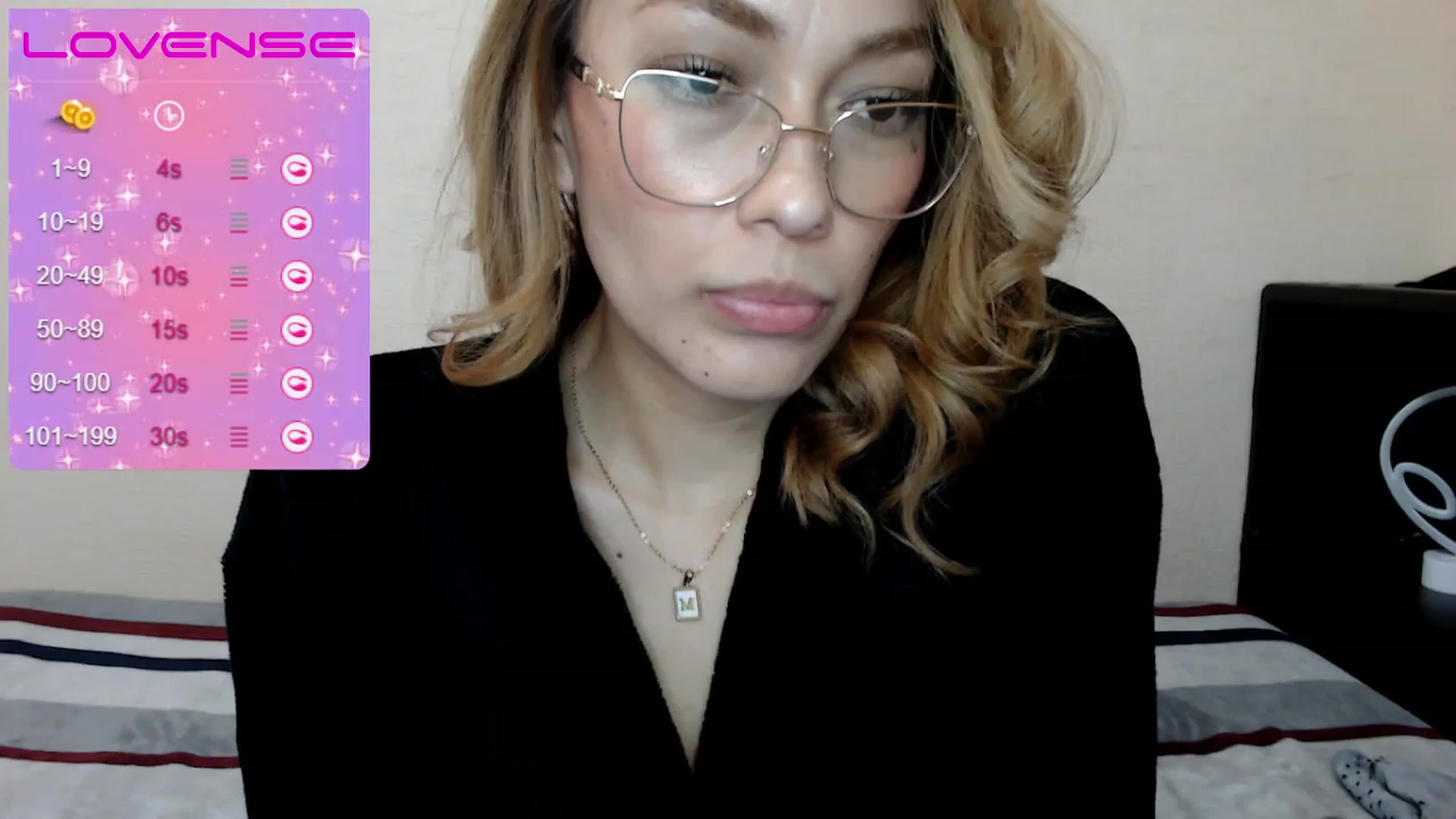 Gallery image thumbnail from MichelleFerry's myfreecams stream on, 11/19/2022, 04:57 image 5 of 20