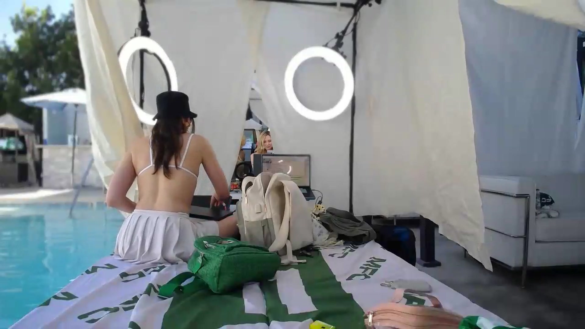 Gallery image thumbnail from MichelleMadz's myfreecams stream on, 05/20/2026, 01:05 image 10 of 20