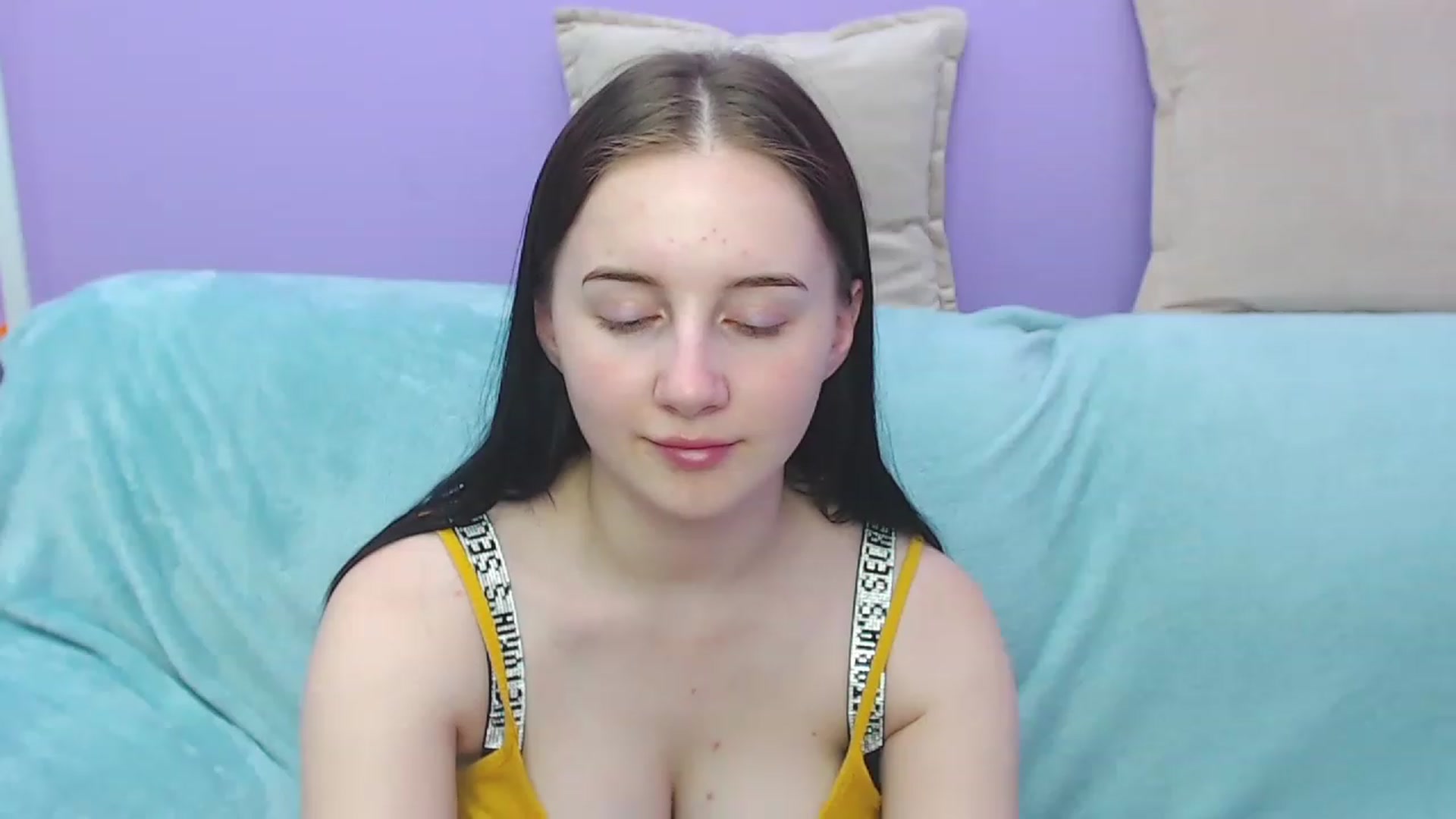 Gallery image thumbnail from MichikoBaby's myfreecams stream on, 06/24/2023, 10:21 image 11 of 20