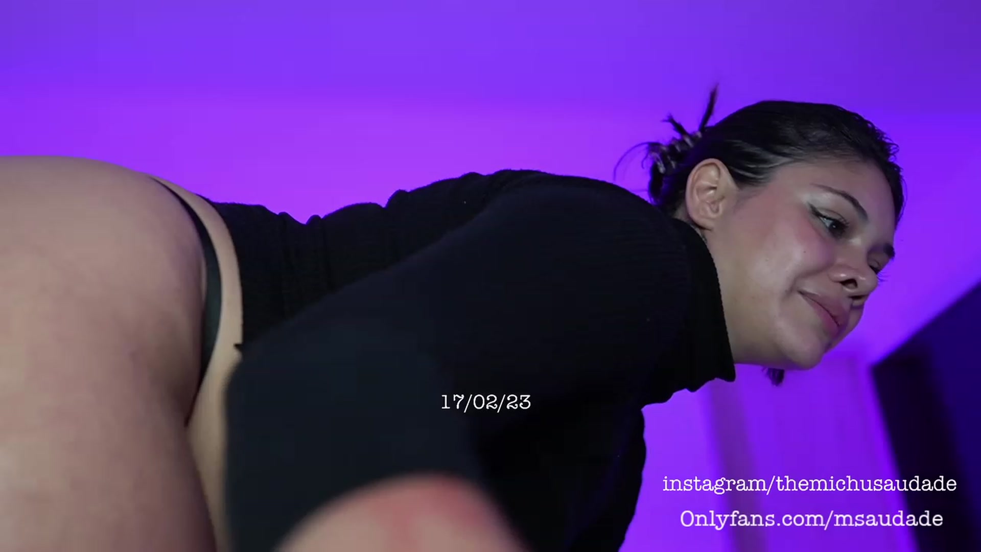 Gallery image thumbnail from Michusaudade's myfreecams stream on, 02/18/2023, 24:55 image 12 of 20