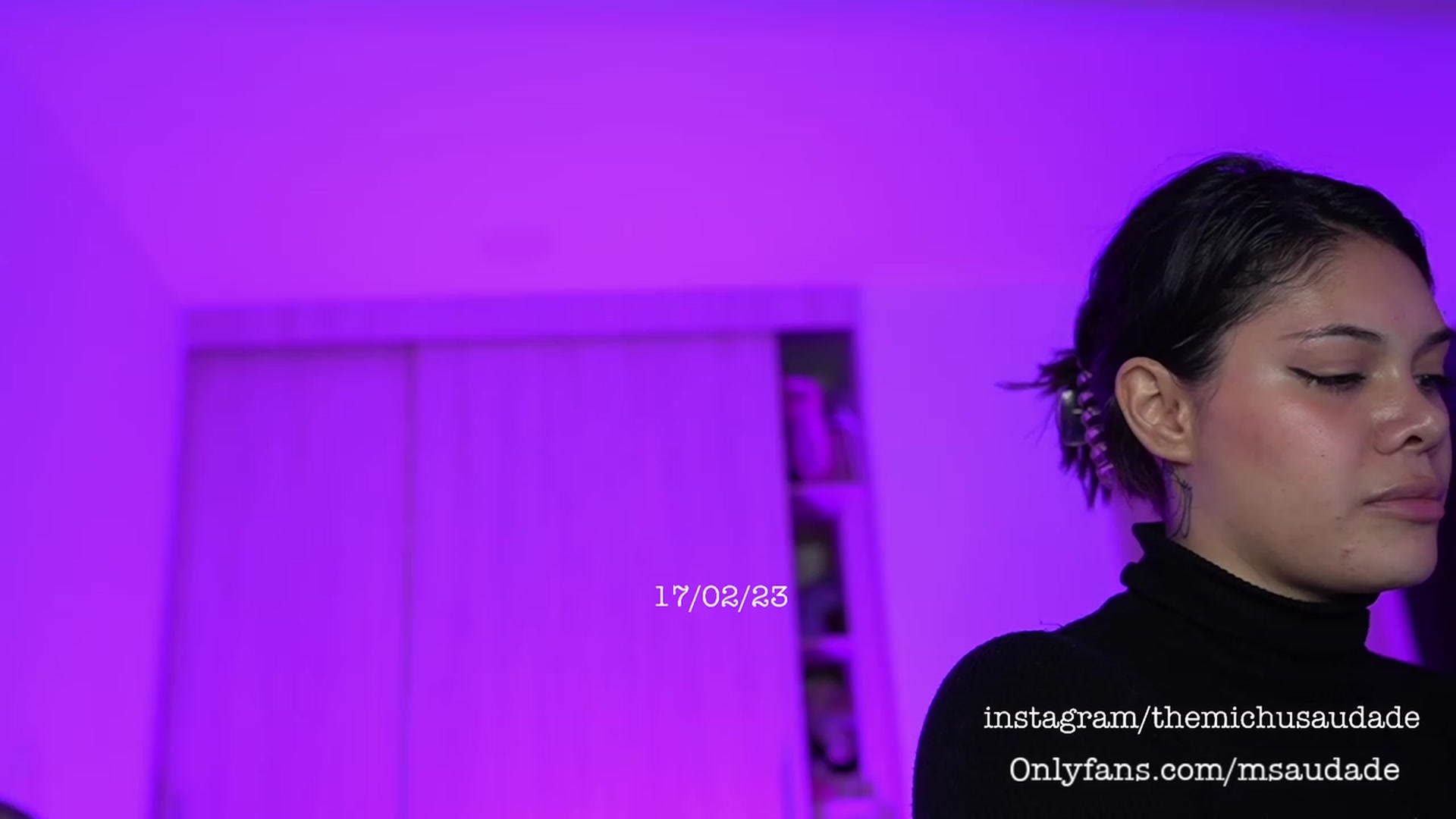 Gallery image thumbnail from Michusaudade's myfreecams stream on, 02/18/2023, 24:55 image 4 of 20