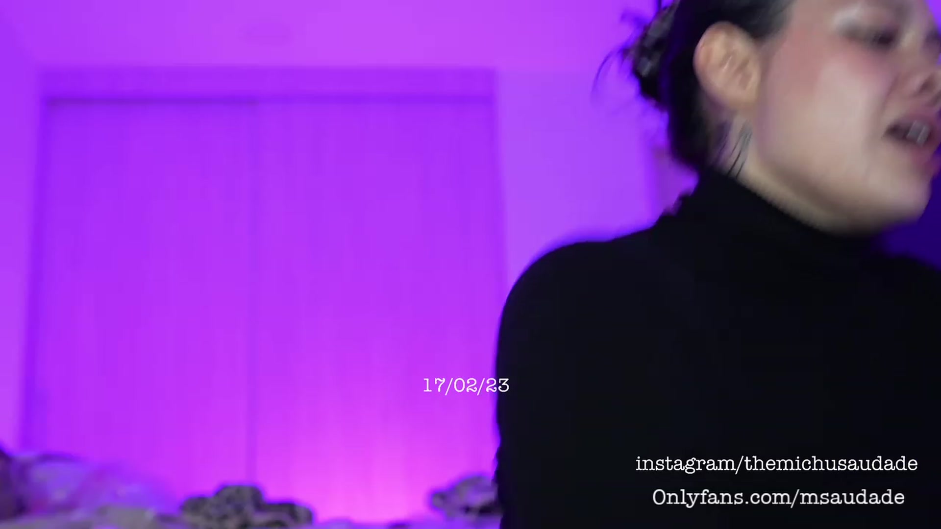 Gallery image thumbnail from Michusaudade's myfreecams stream on, 02/18/2023, 24:55 image 15 of 20