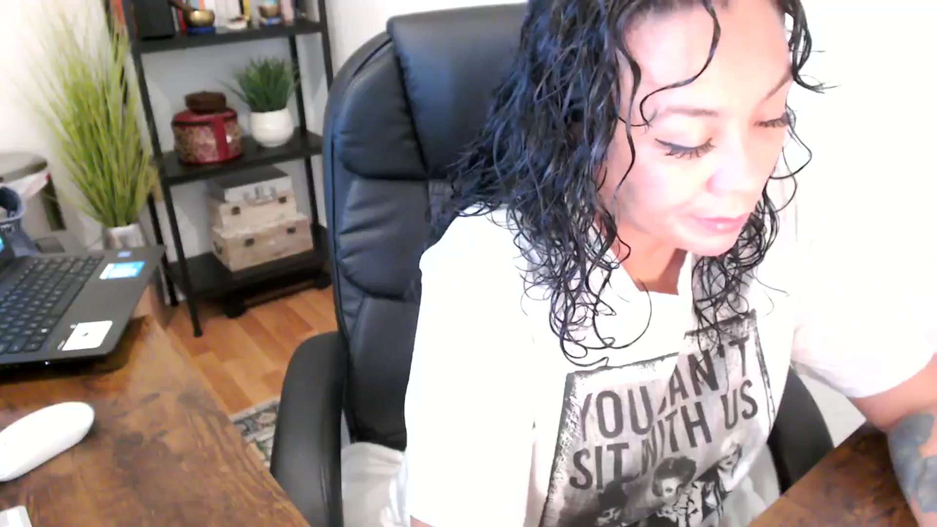 Gallery image thumbnail from MickaylaMinx's myfreecams stream on, 09/13/2024, 15:33 image 10 of 20