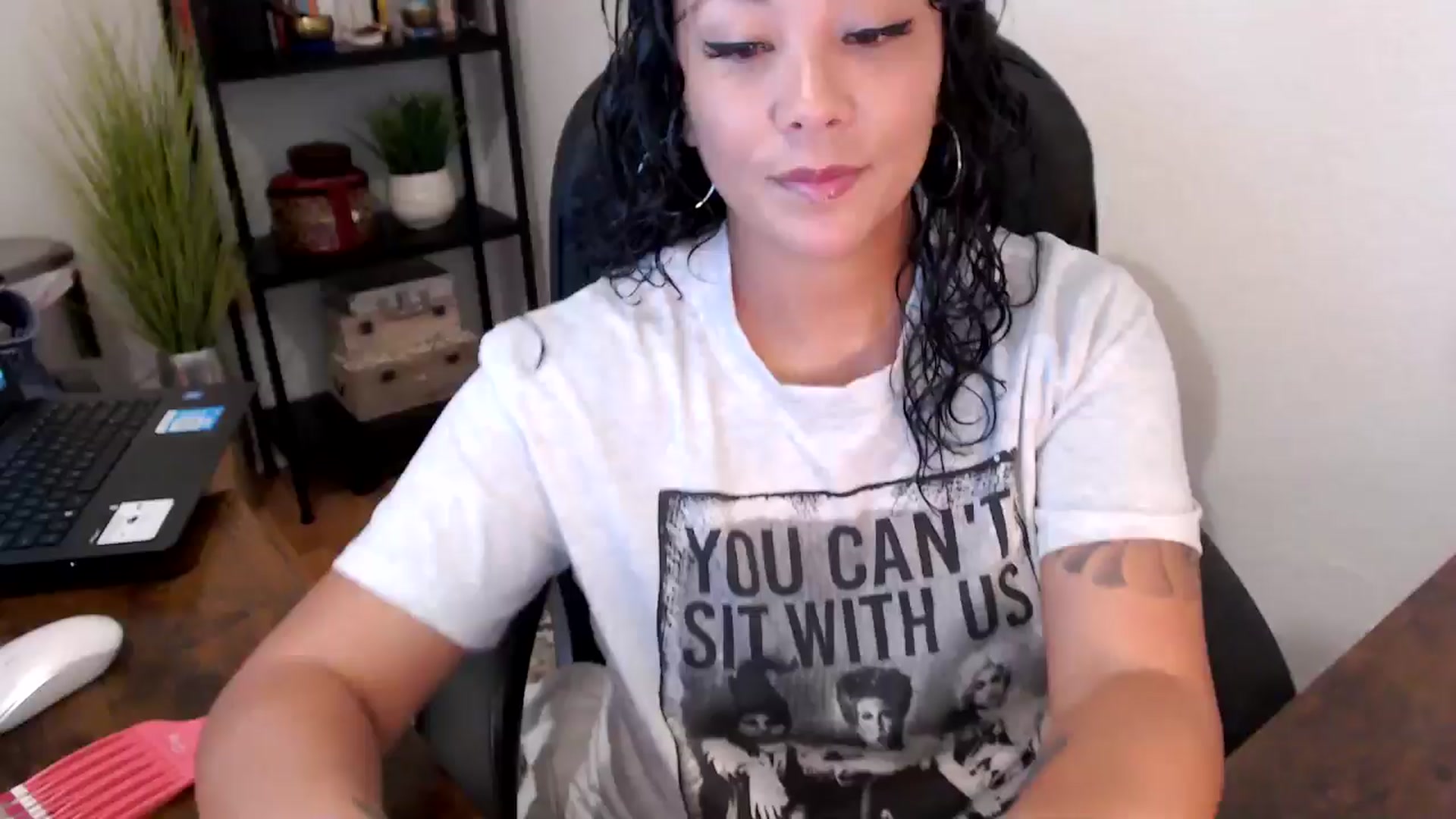 Gallery image thumbnail from MickaylaMinx's myfreecams stream on, 09/13/2024, 15:33 image 1 of 20