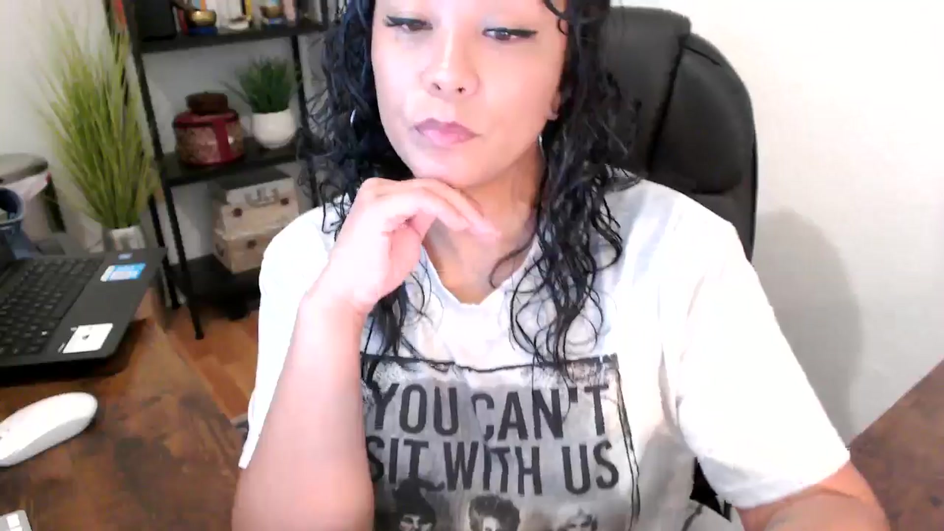 Gallery image thumbnail from MickaylaMinx's myfreecams stream on, 09/13/2024, 16:04 image 2 of 20