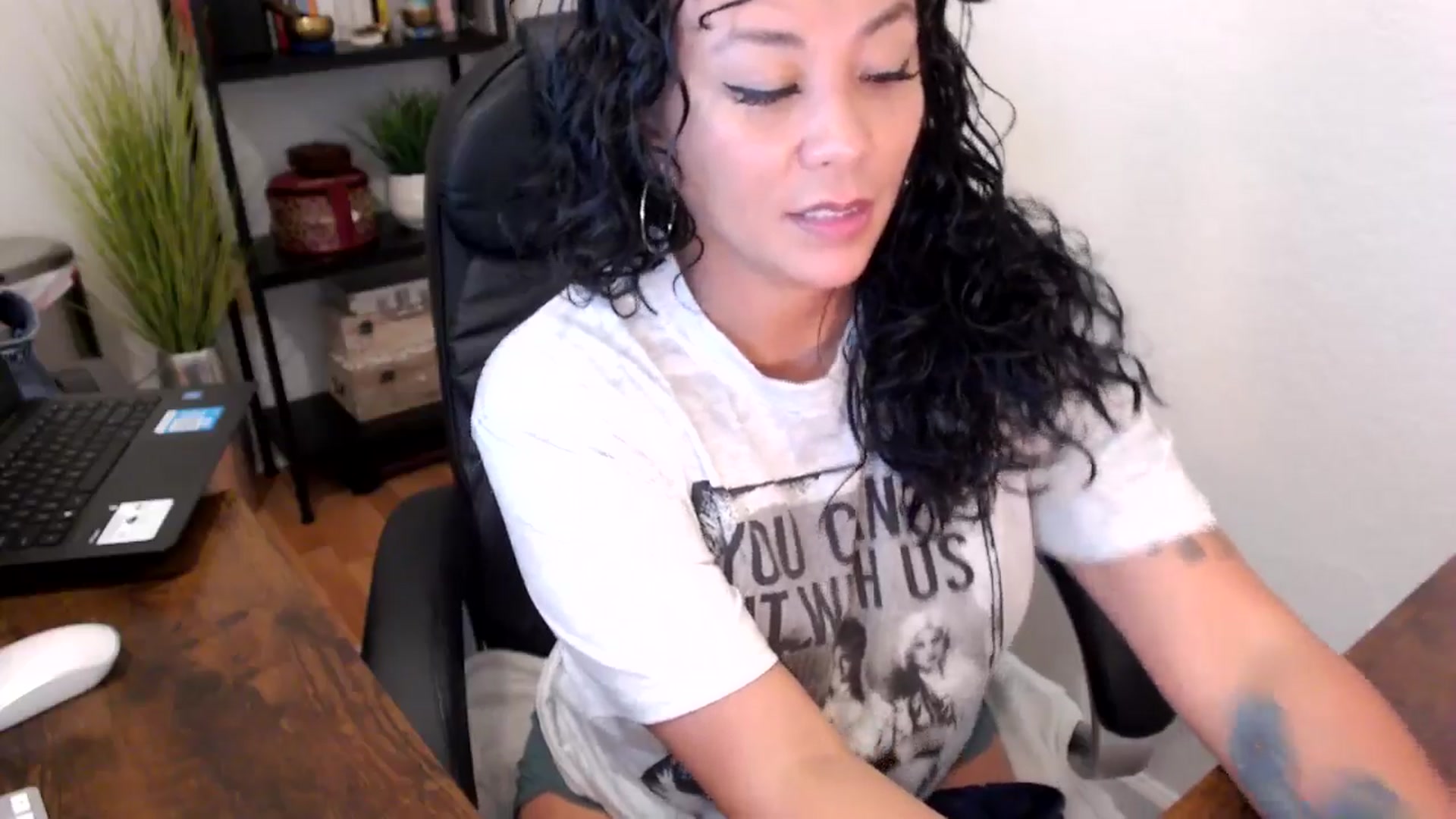 Gallery image thumbnail from MickaylaMinx's myfreecams stream on, 09/13/2024, 16:04 image 20 of 20