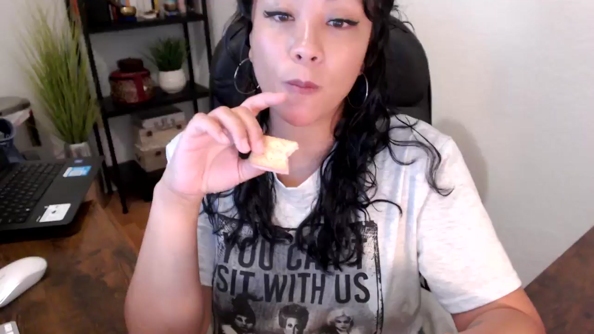 Gallery image thumbnail from MickaylaMinx's myfreecams stream on, 09/13/2024, 16:48 image 11 of 20