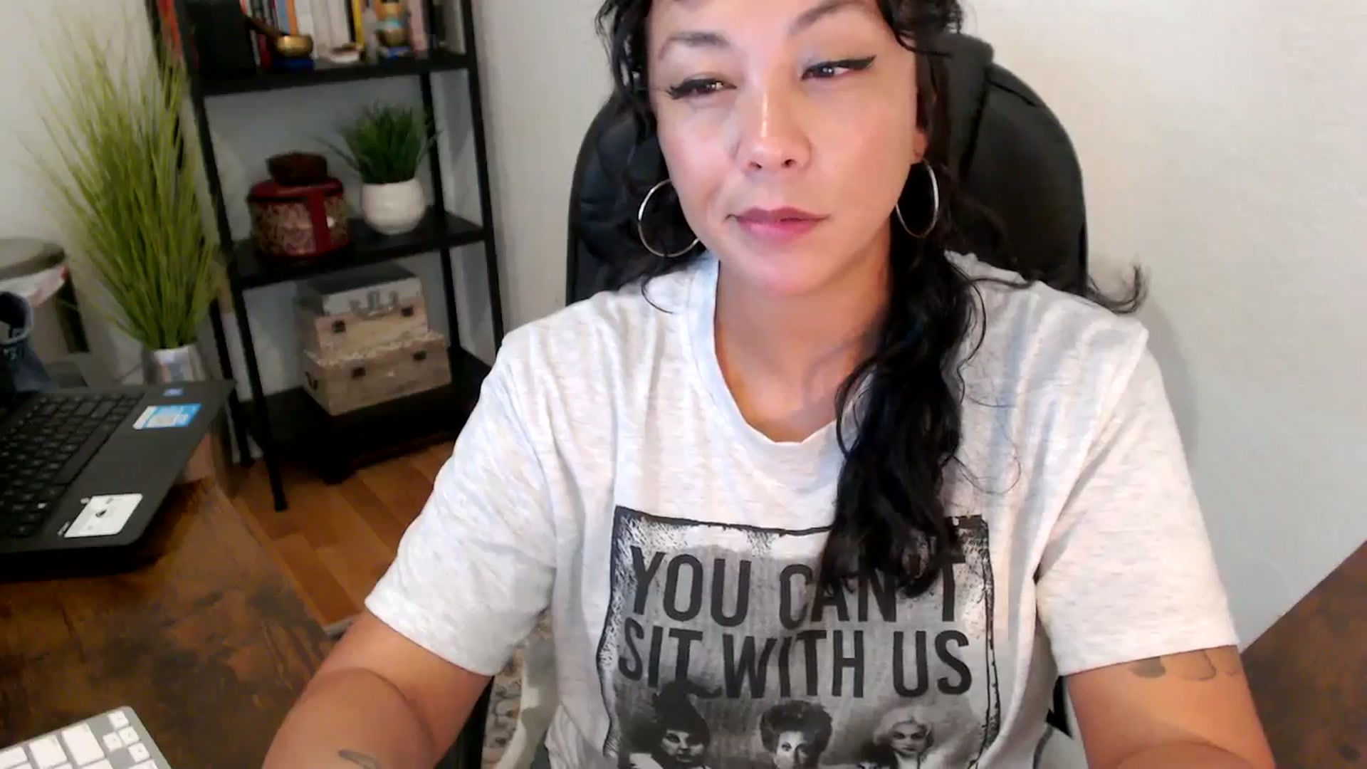 Gallery image thumbnail from MickaylaMinx's myfreecams stream on, 09/13/2024, 19:52 image 4 of 20