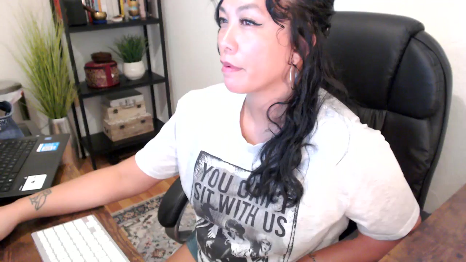 Gallery image thumbnail from MickaylaMinx's myfreecams stream on, 09/13/2024, 20:36 image 11 of 20