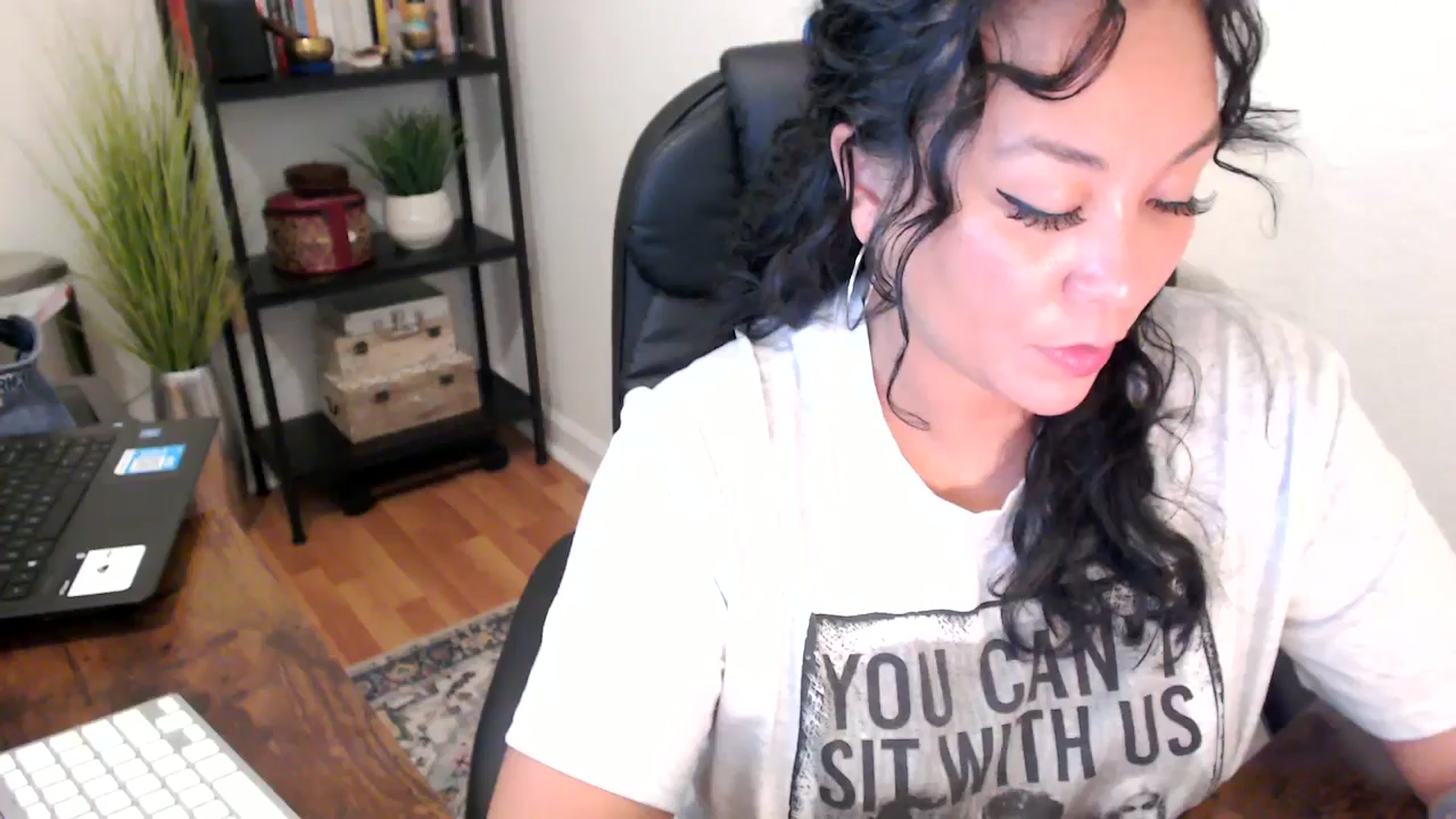 Gallery image thumbnail from MickaylaMinx's myfreecams stream on, 09/13/2024, 20:36 image 4 of 20