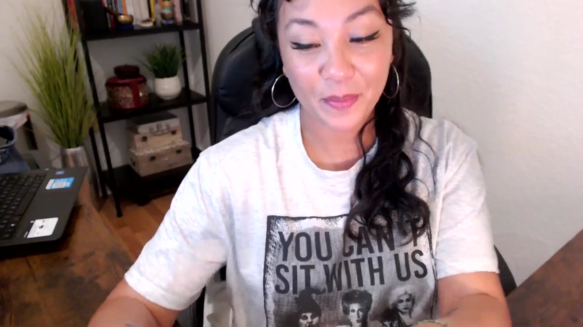 Gallery image thumbnail from MickaylaMinx's myfreecams stream on, 09/13/2024, 21:43 image 10 of 20