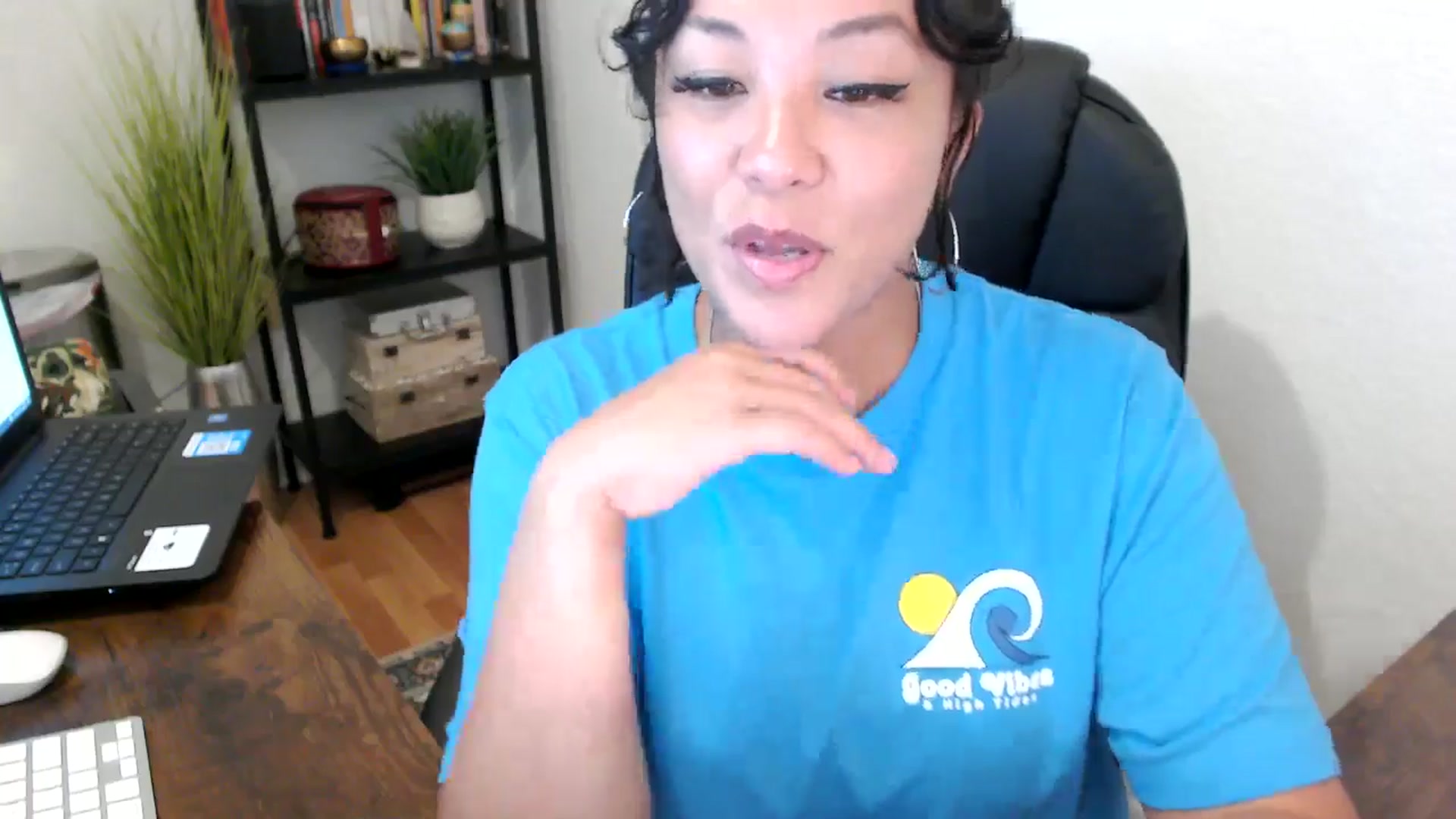 Gallery image thumbnail from MickaylaMinx's myfreecams stream on, 09/17/2024, 15:21 image 11 of 20