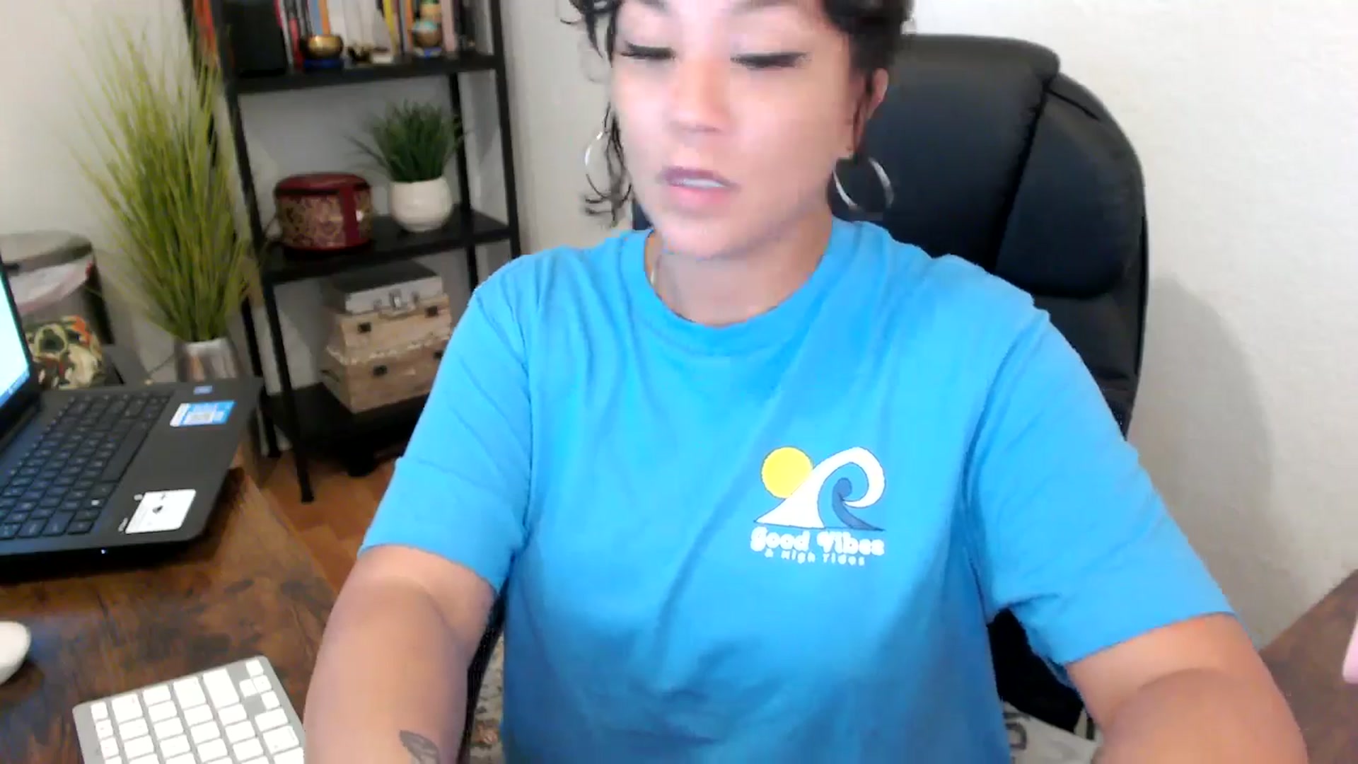 Gallery image thumbnail from MickaylaMinx's myfreecams stream on, 09/17/2024, 15:21 image 20 of 20