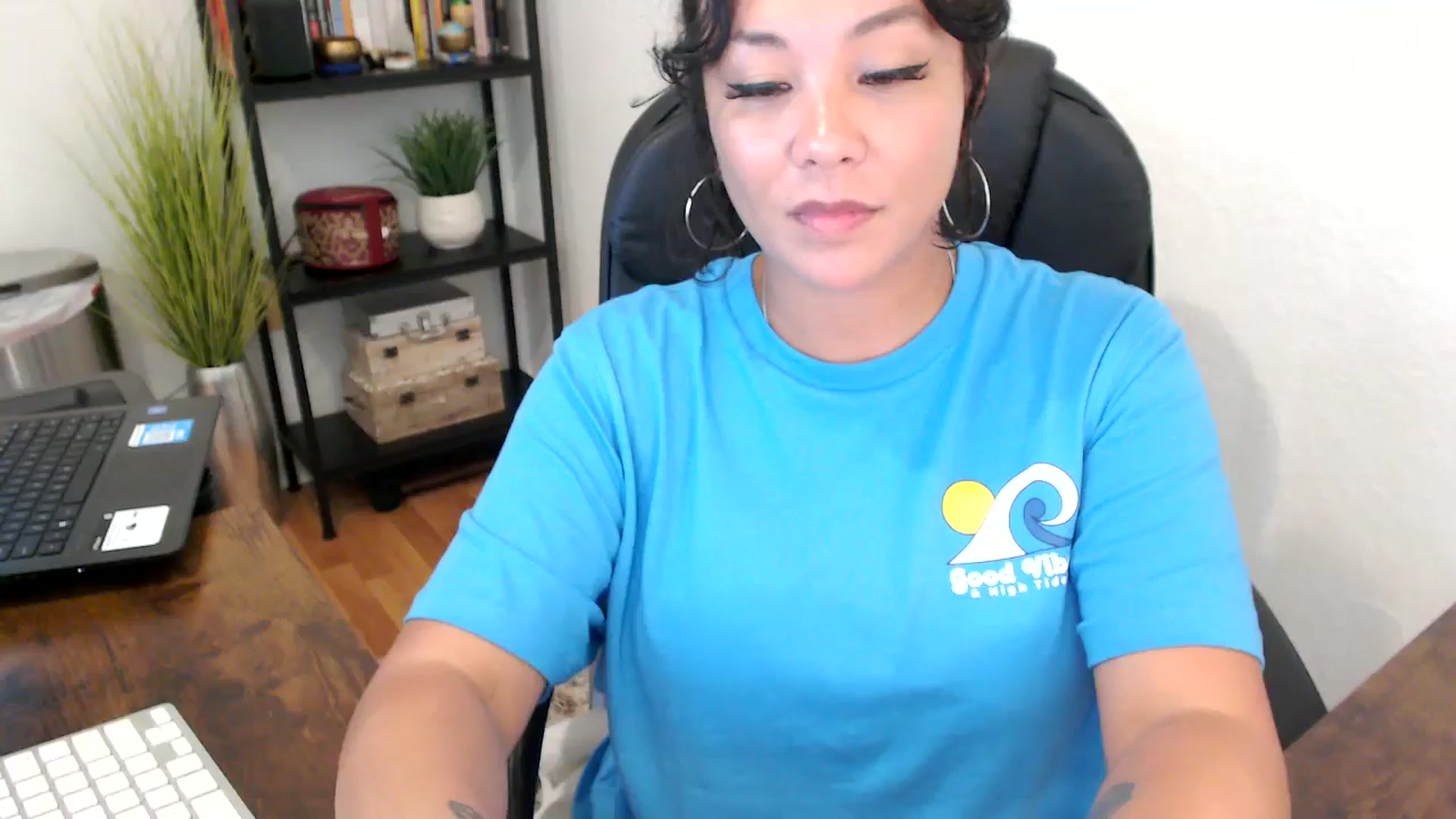 Gallery image thumbnail from MickaylaMinx's myfreecams stream on, 09/17/2024, 21:29 image 14 of 20