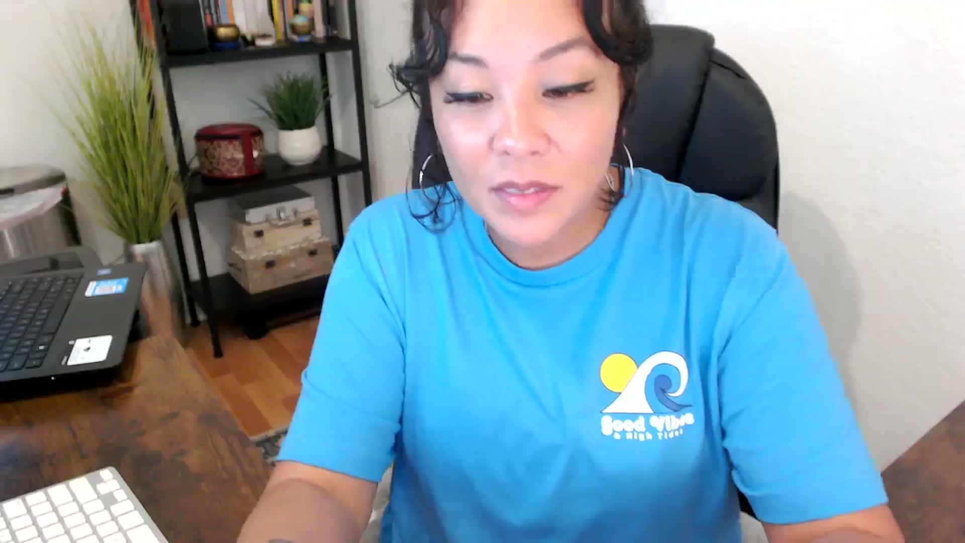 Gallery image thumbnail from MickaylaMinx's myfreecams stream on, 09/17/2024, 21:29 image 12 of 20