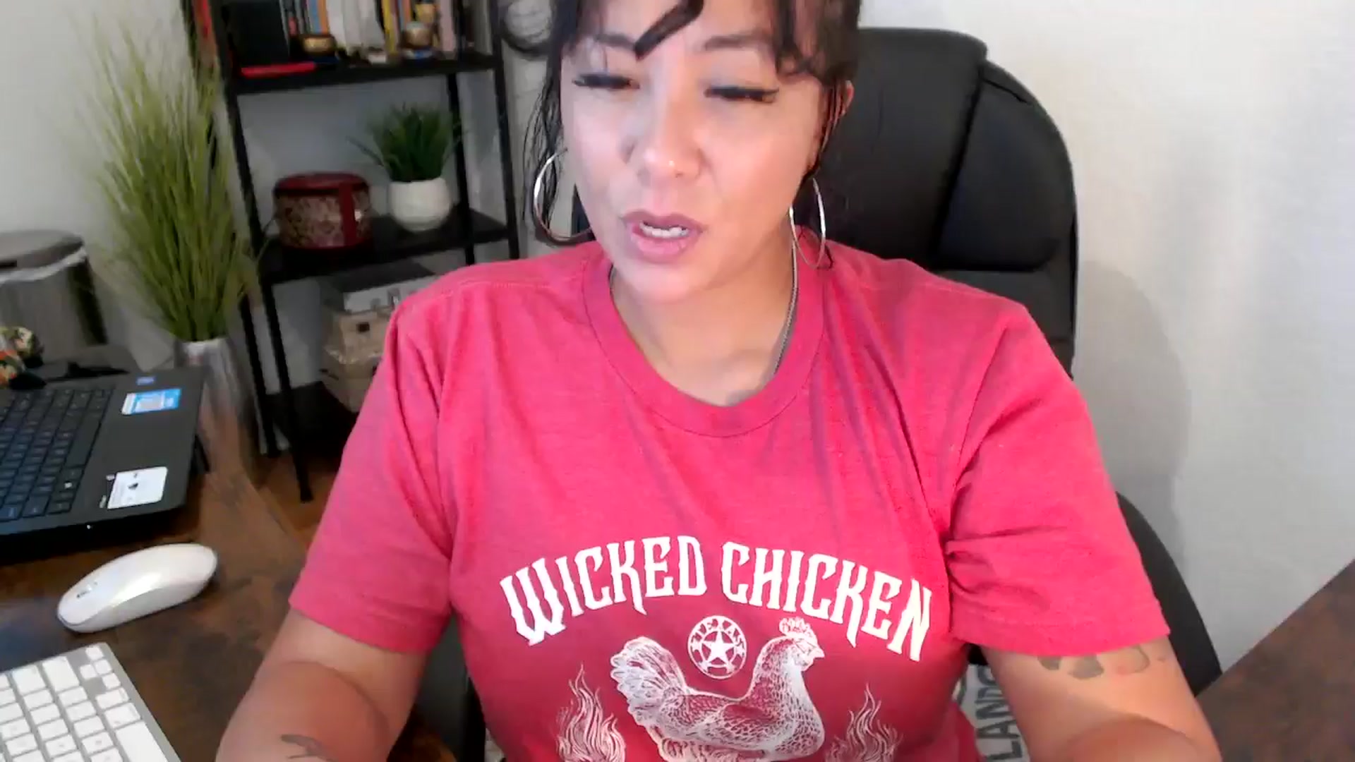 Gallery image thumbnail from MickaylaMinx's myfreecams stream on, 09/19/2024, 18:56 image 1 of 20
