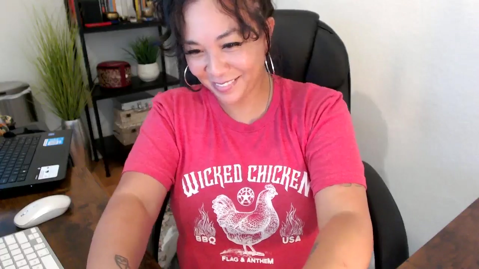 Gallery image thumbnail from MickaylaMinx's myfreecams stream on, 09/19/2024, 19:27 image 11 of 20