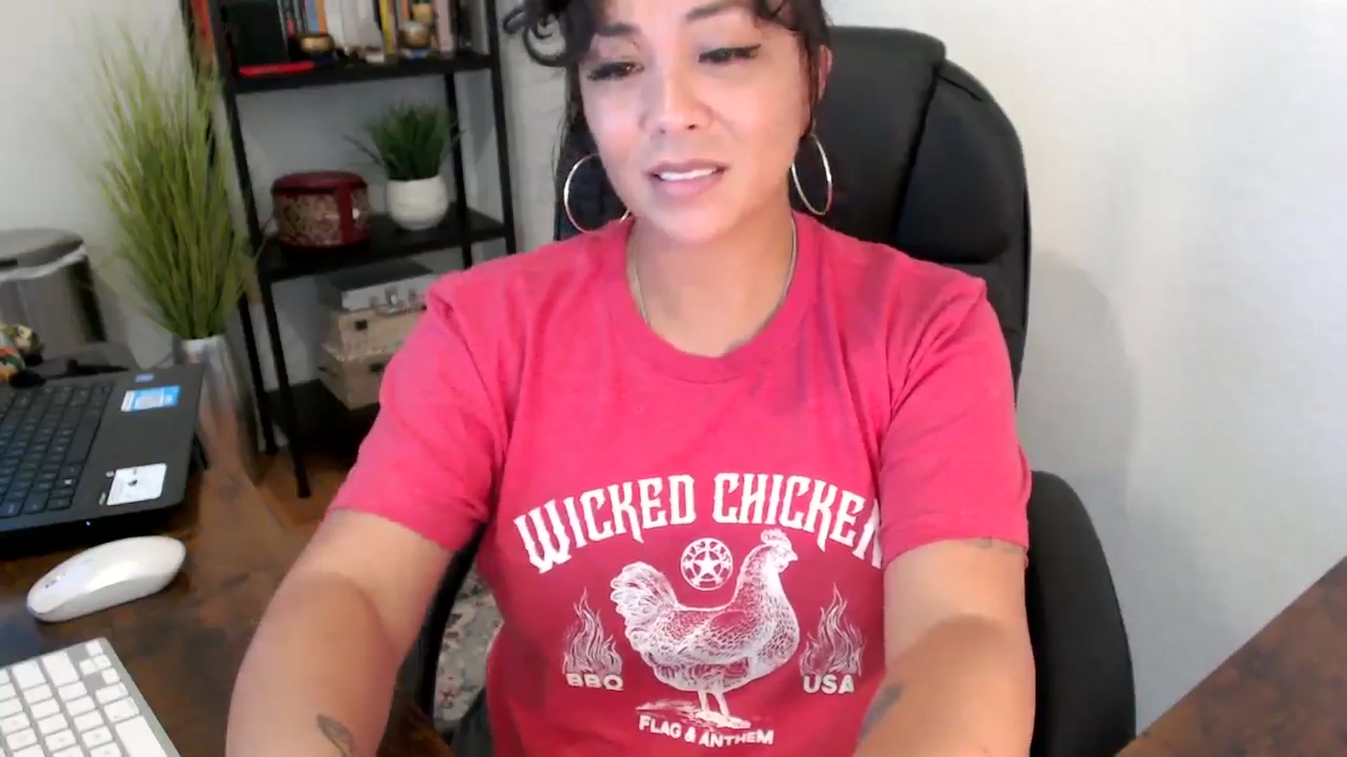 Gallery image thumbnail from MickaylaMinx's myfreecams stream on, 09/19/2024, 19:27 image 16 of 20