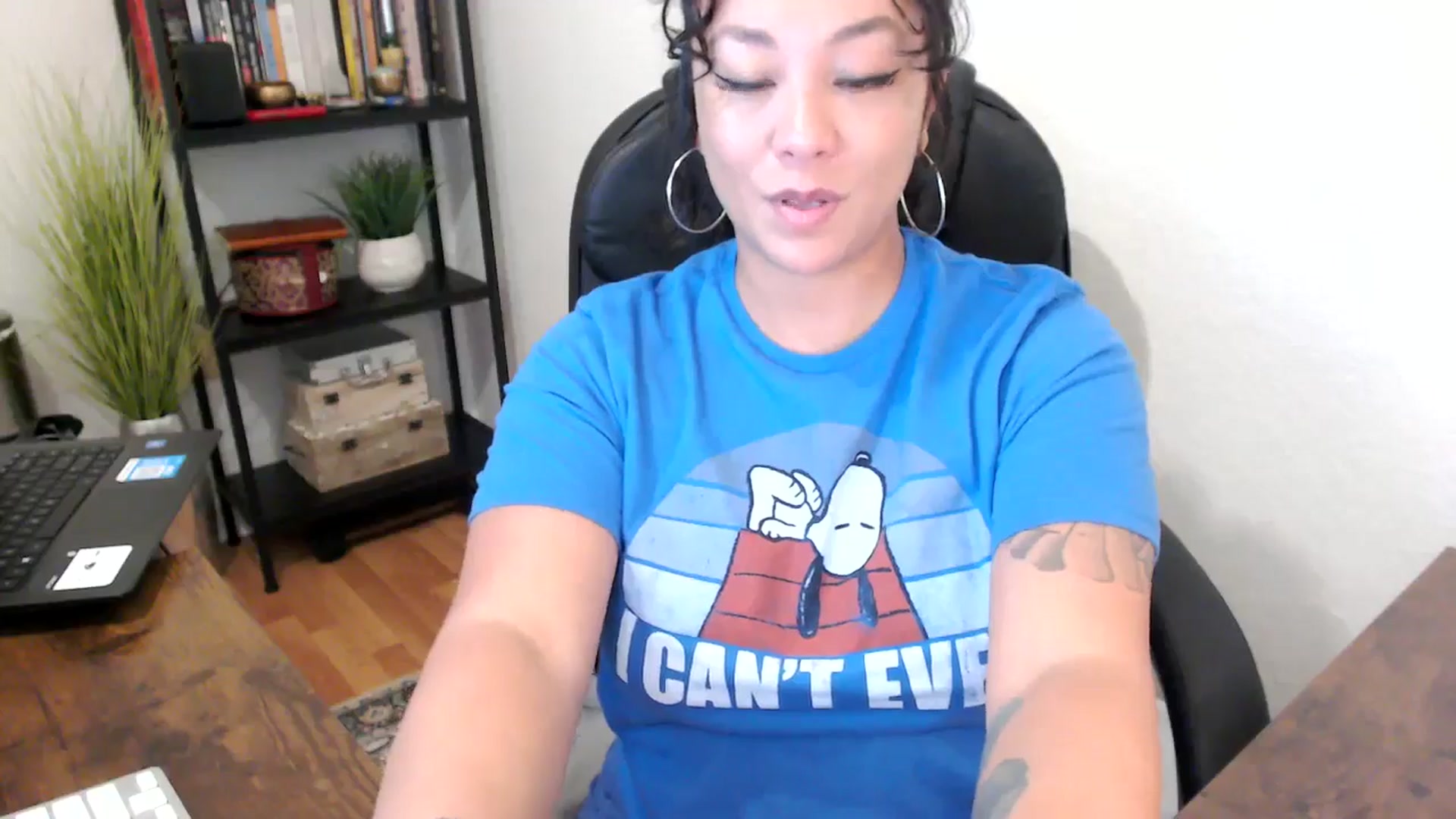 Gallery image thumbnail from MickaylaMinx's myfreecams stream on, 09/23/2024, 15:26 image 6 of 20