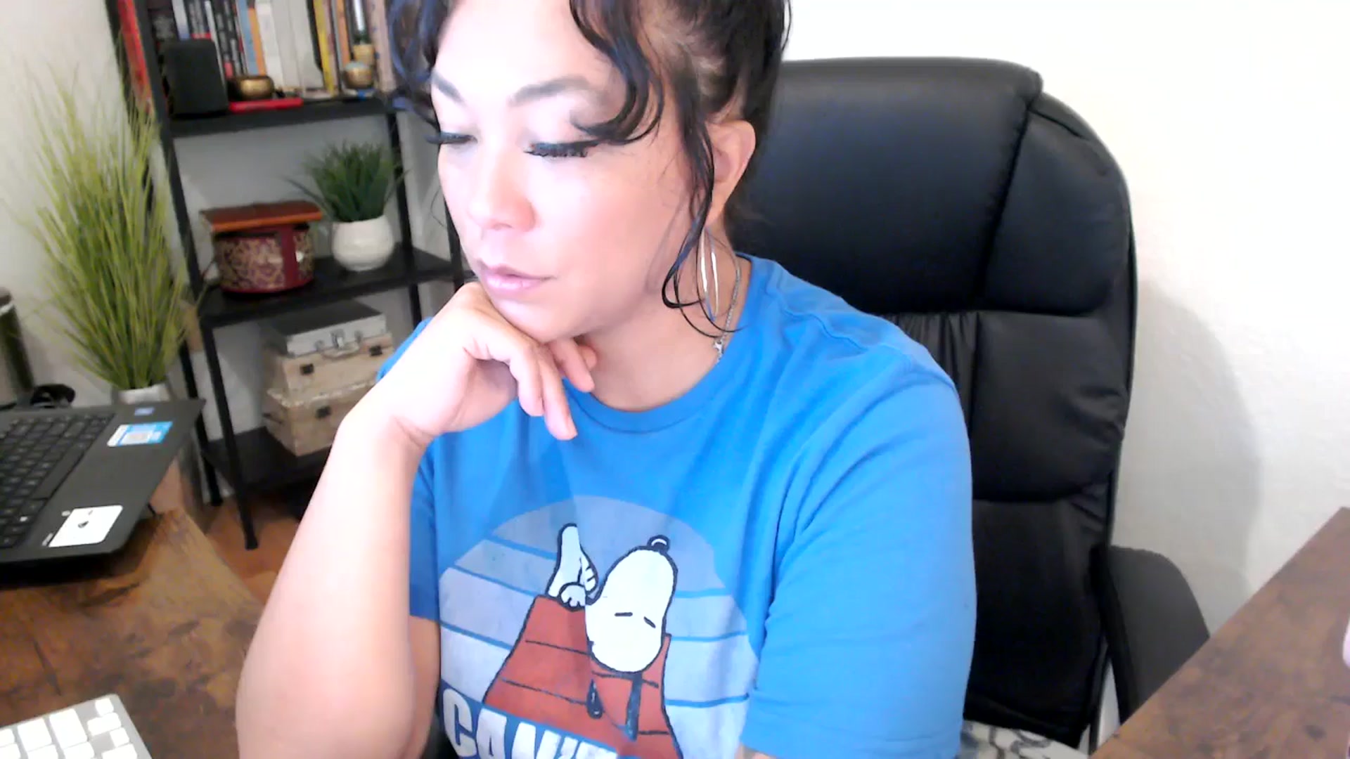 Gallery image thumbnail from MickaylaMinx's myfreecams stream on, 09/23/2024, 16:46 image 1 of 20