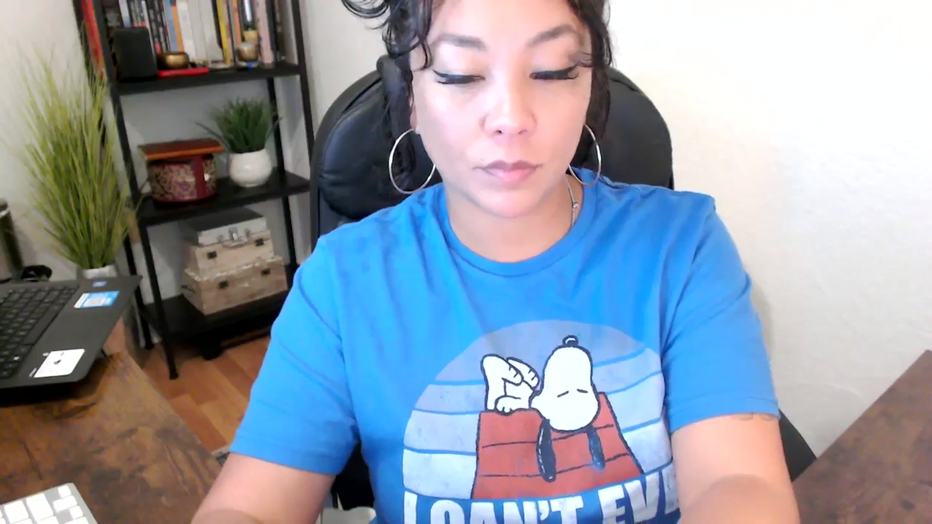 Gallery image thumbnail from MickaylaMinx's myfreecams stream on, 09/23/2024, 17:14 image 12 of 20