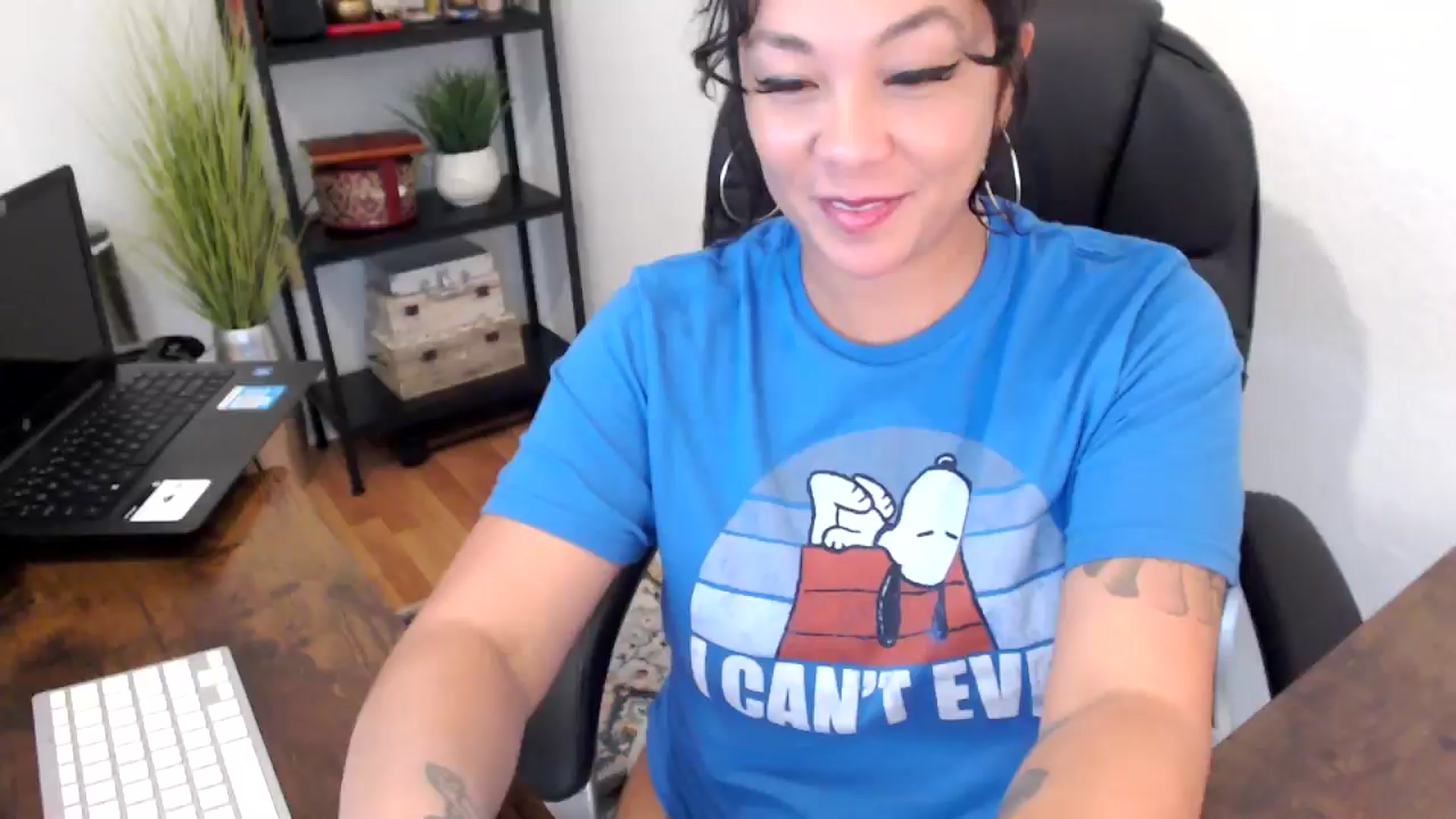 Gallery image thumbnail from MickaylaMinx's myfreecams stream on, 09/23/2024, 19:49 image 5 of 20